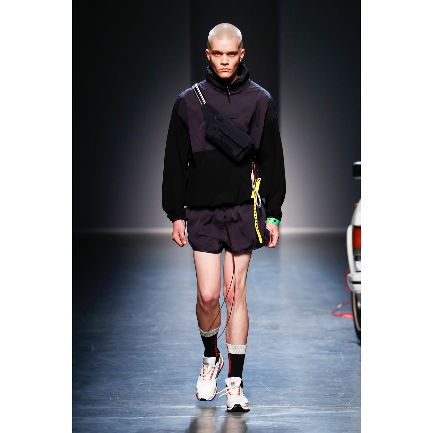 Фото Represent Spring 2019 Menswear / Represent Весна Лето 2019 Мужская Неделя Моды в Милане