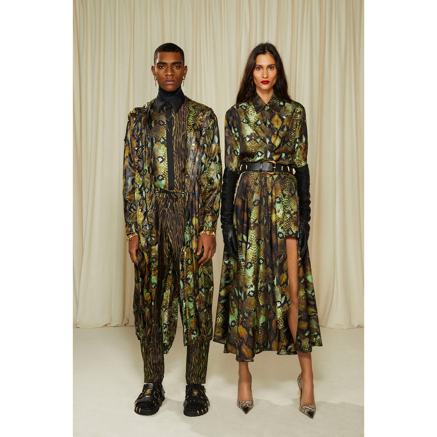 Фото Roberto Cavalli Pre Fall 2022 Collection / Roberto Cavalli осень 2022