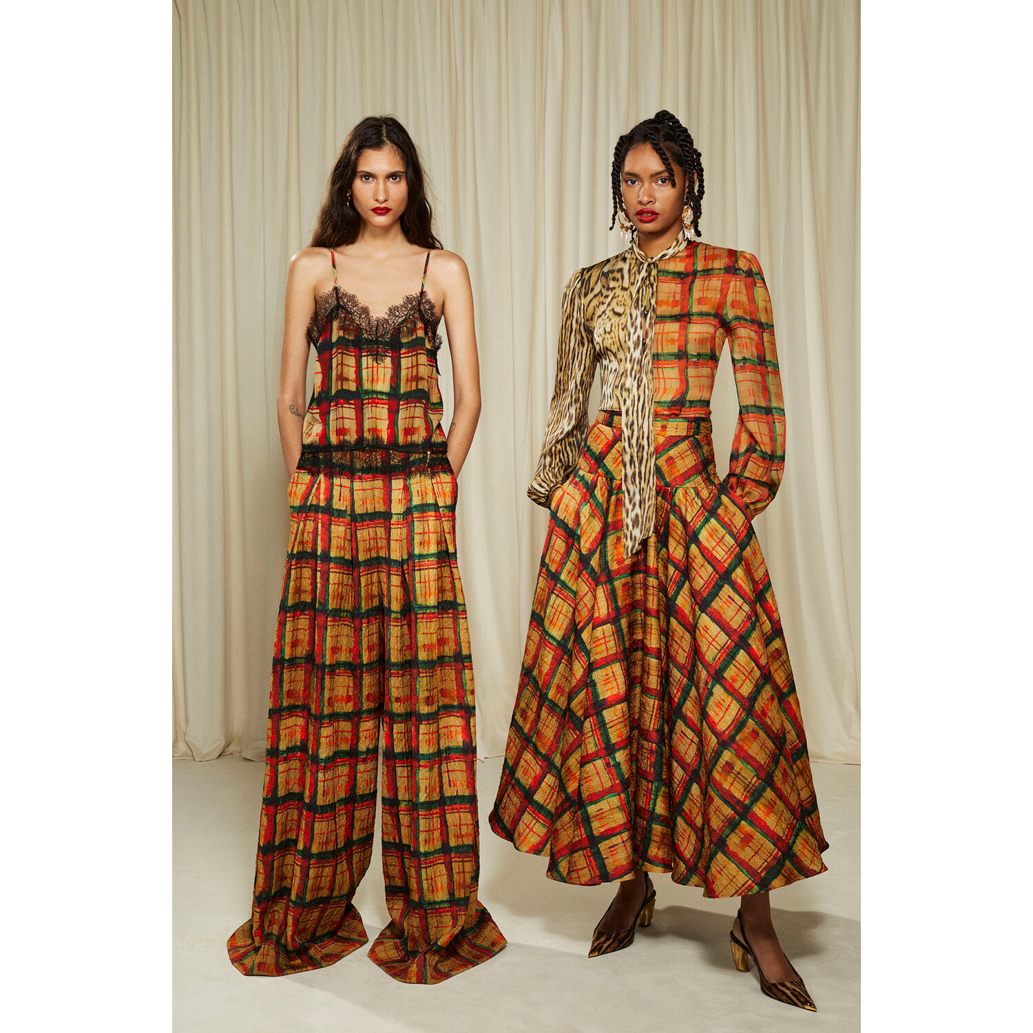 Фото Roberto Cavalli Pre Fall 2022 Collection / Roberto Cavalli осень 2022