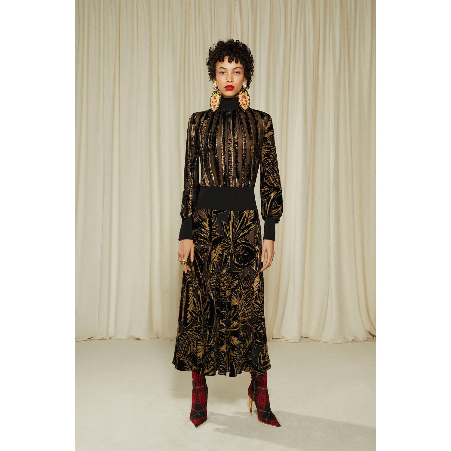 Фото Roberto Cavalli Pre Fall 2022 Collection / Roberto Cavalli осень 2022