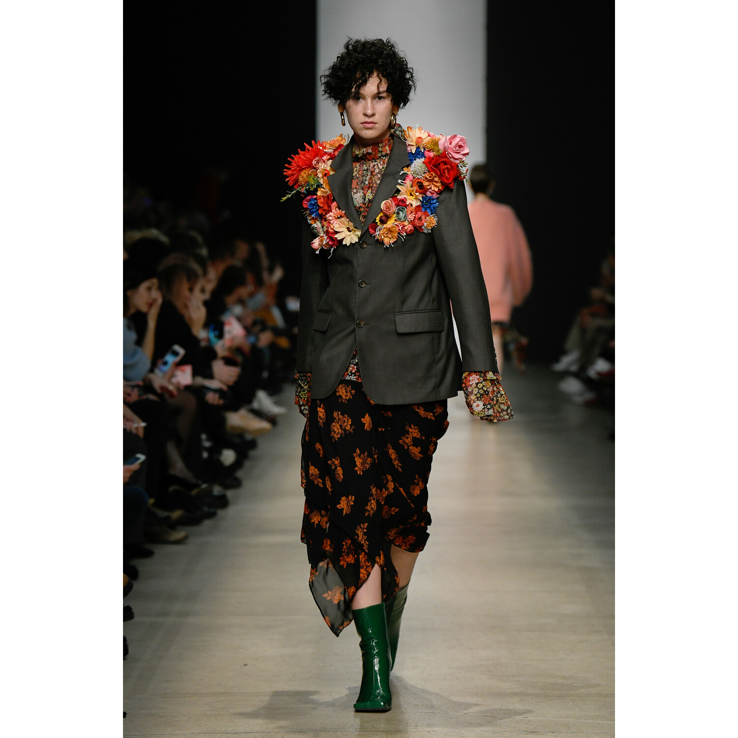 Фото Roma Uvarov Design Spring 2020 Ready-to-Wear / Roma Uvarov Design весна-лето 2020 / Неделя моды: Москва