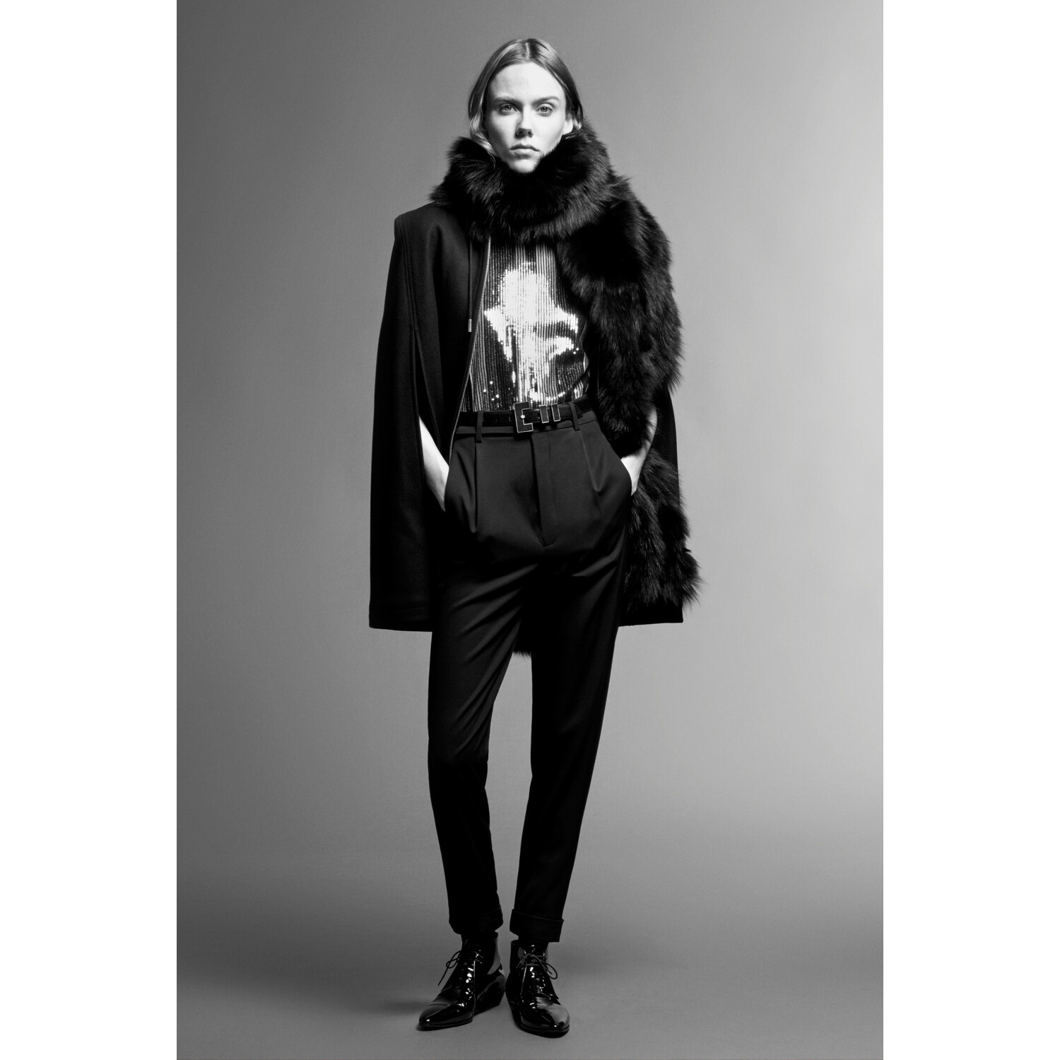 Фото Saint Laurent Pre-Fall 2019 / Saint Laurent осень-зима 2019 / Неделя моды: Париж
