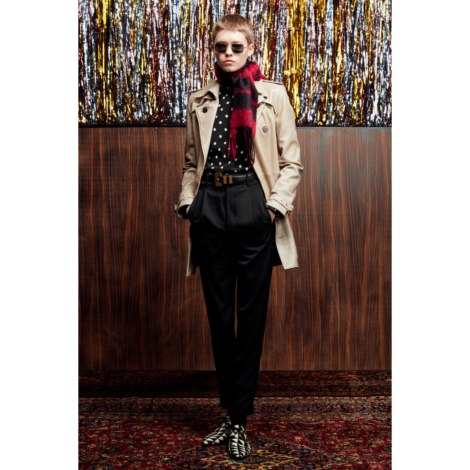 Фото Saint Laurent Pre-Fall 2019 / Saint Laurent осень-зима 2019 / Неделя моды: Париж
