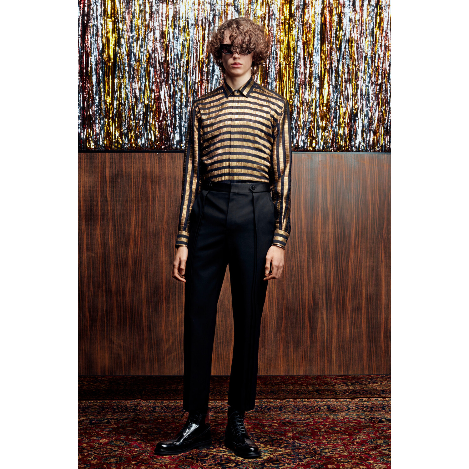 Фото Saint Laurent Pre-Fall 2019 / Saint Laurent осень-зима 2019 / Неделя моды: Париж