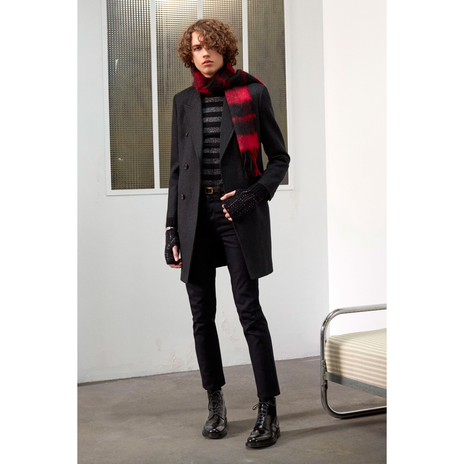 Фото Saint Laurent Pre-Fall 2019 / Saint Laurent осень-зима 2019 / Неделя моды: Париж