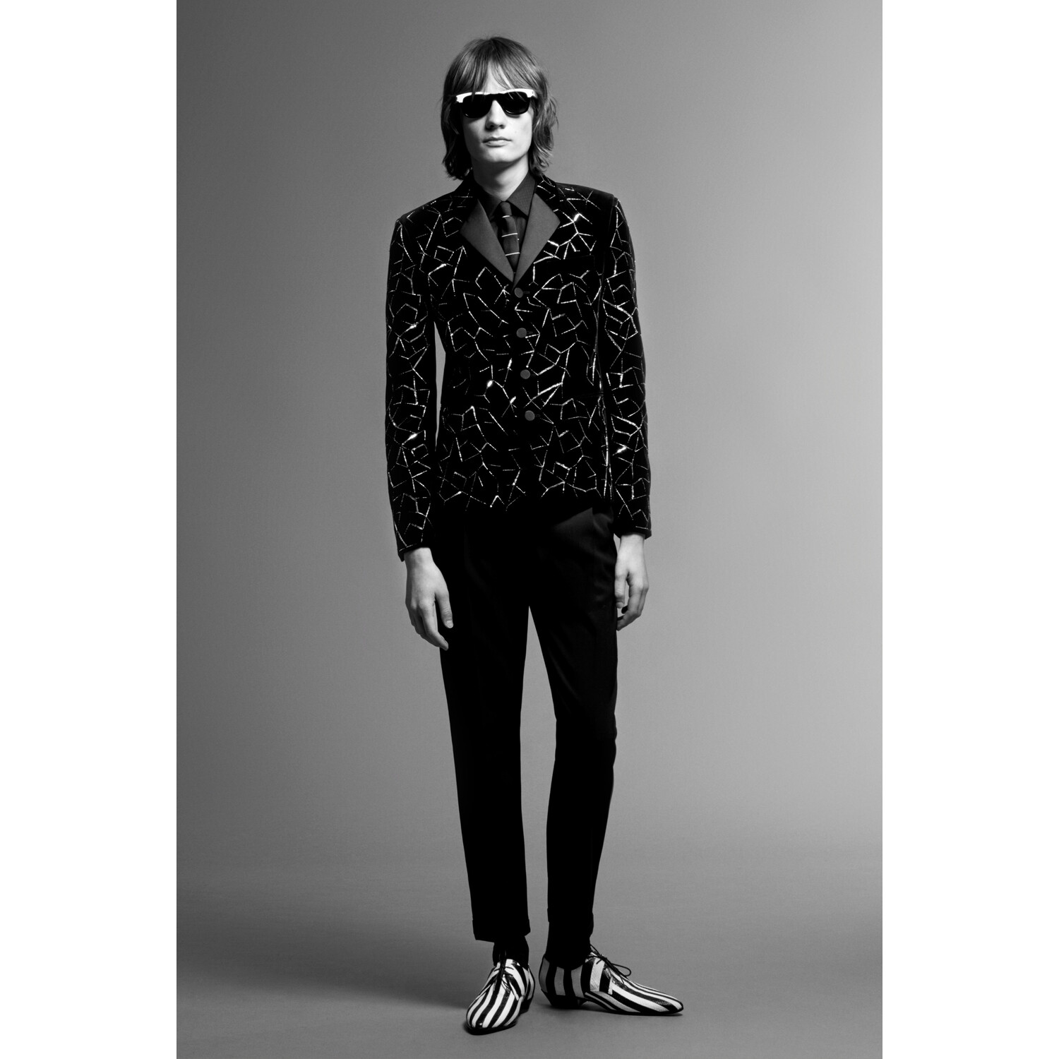 Фото Saint Laurent Pre-Fall 2019 / Saint Laurent осень-зима 2019 / Неделя моды: Париж