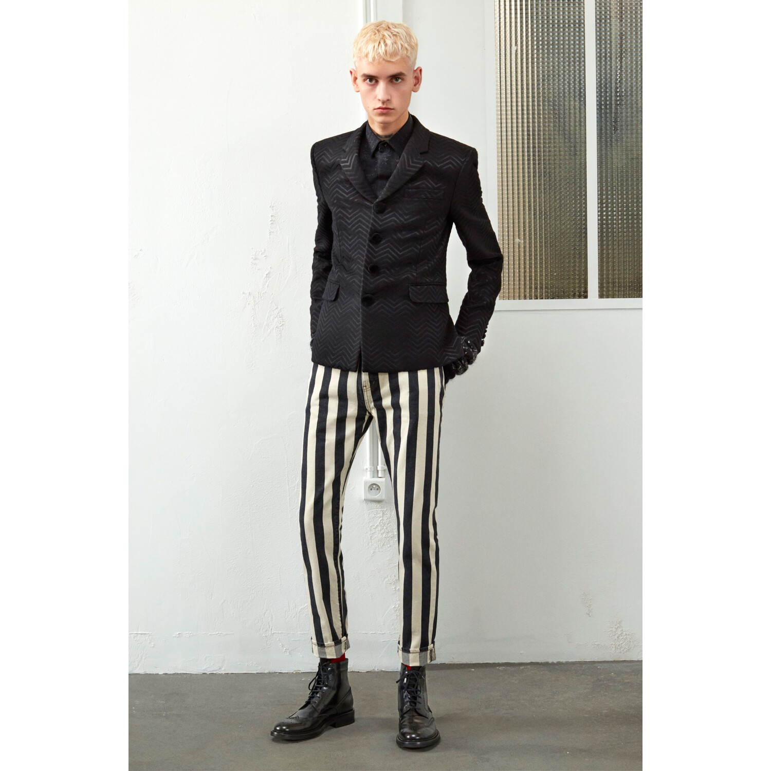 Фото Saint Laurent Pre-Fall 2019 / Saint Laurent осень-зима 2019 / Неделя моды: Париж