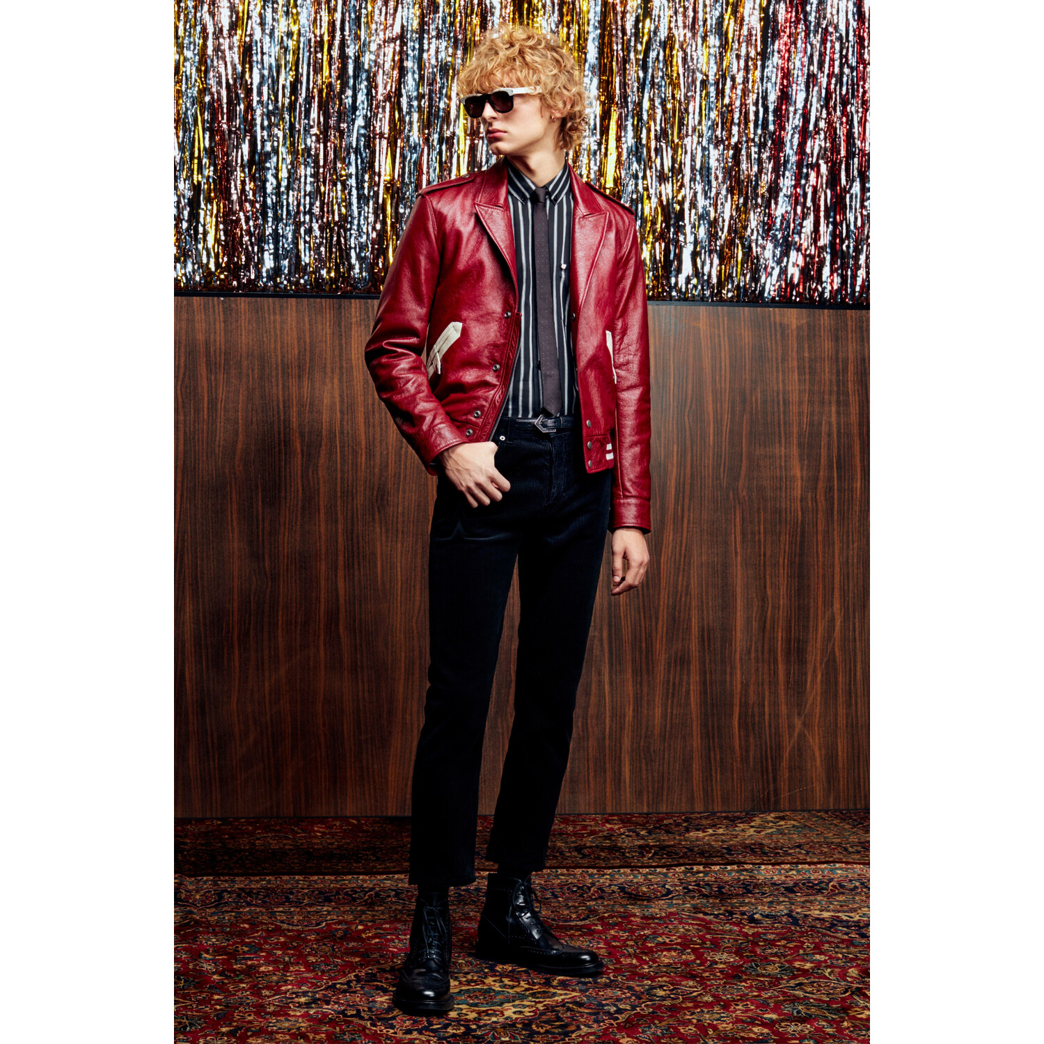 Фото Saint Laurent Pre-Fall 2019 / Saint Laurent осень-зима 2019 / Неделя моды: Париж