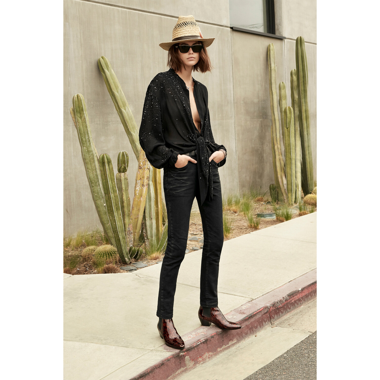 Фото Saint Laurent Resort 2020 / Saint Laurent Круиз 2020 / Неделя моды: Париж