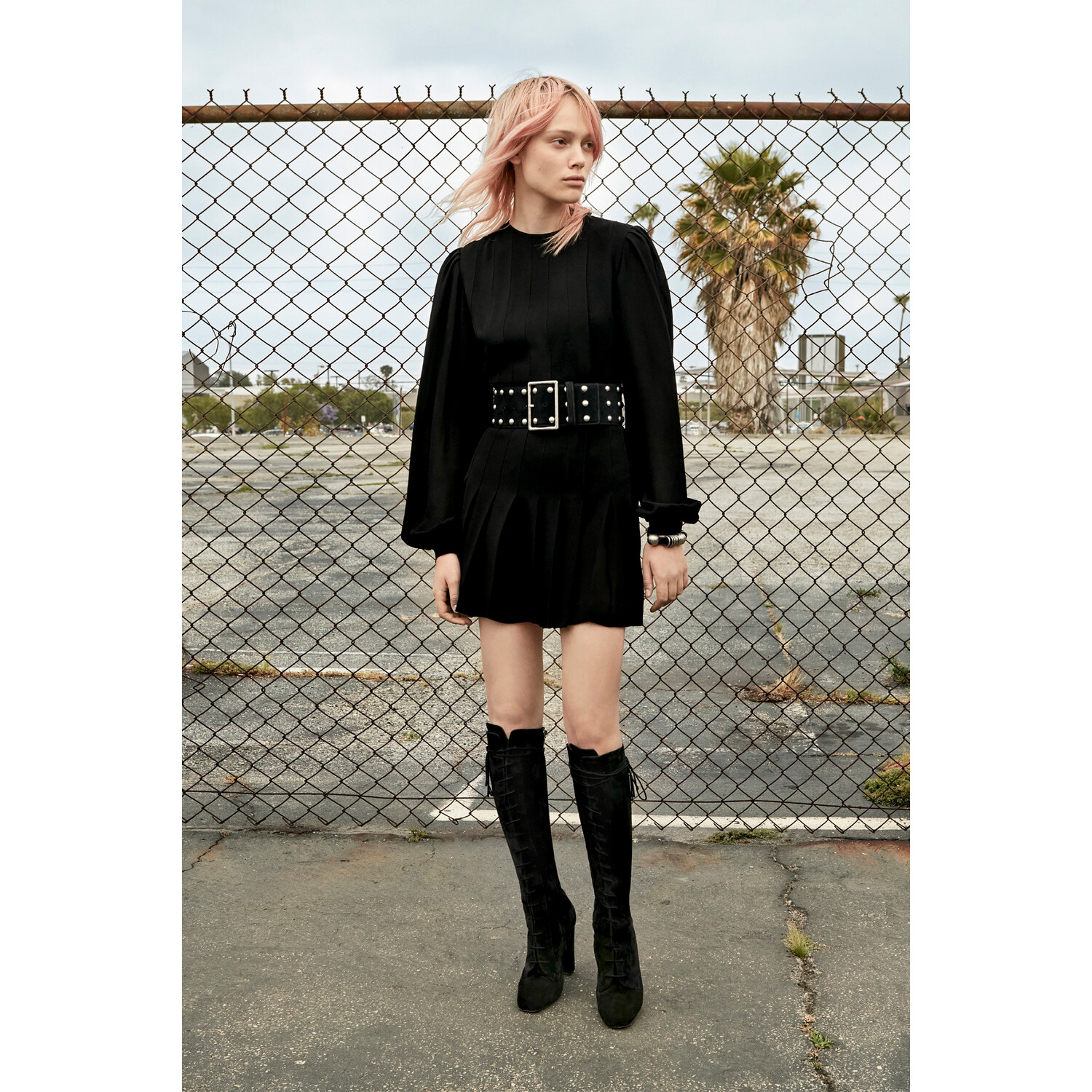Фото Saint Laurent Resort 2020 / Saint Laurent Круиз 2020 / Неделя моды: Париж