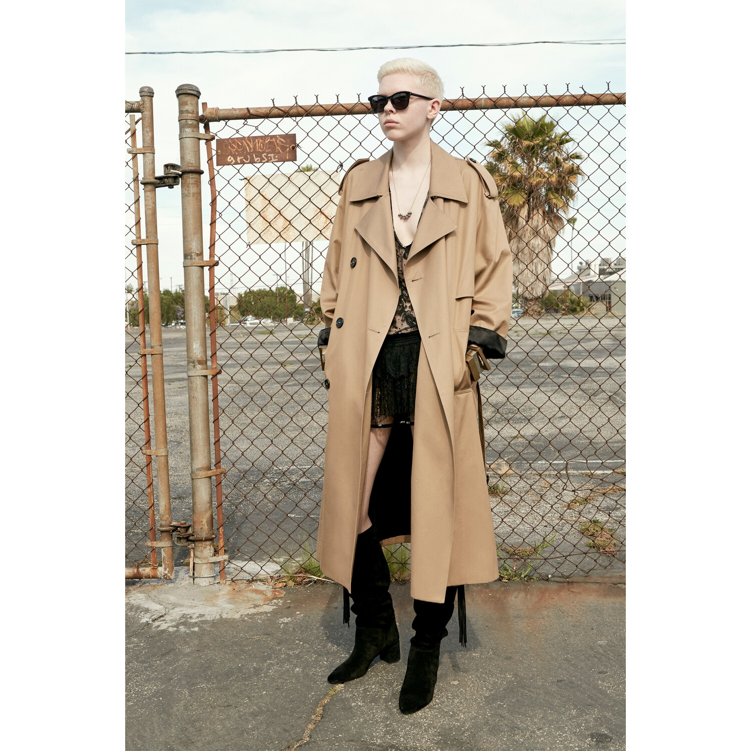Фото Saint Laurent Resort 2020 / Saint Laurent Круиз 2020 / Неделя моды: Париж