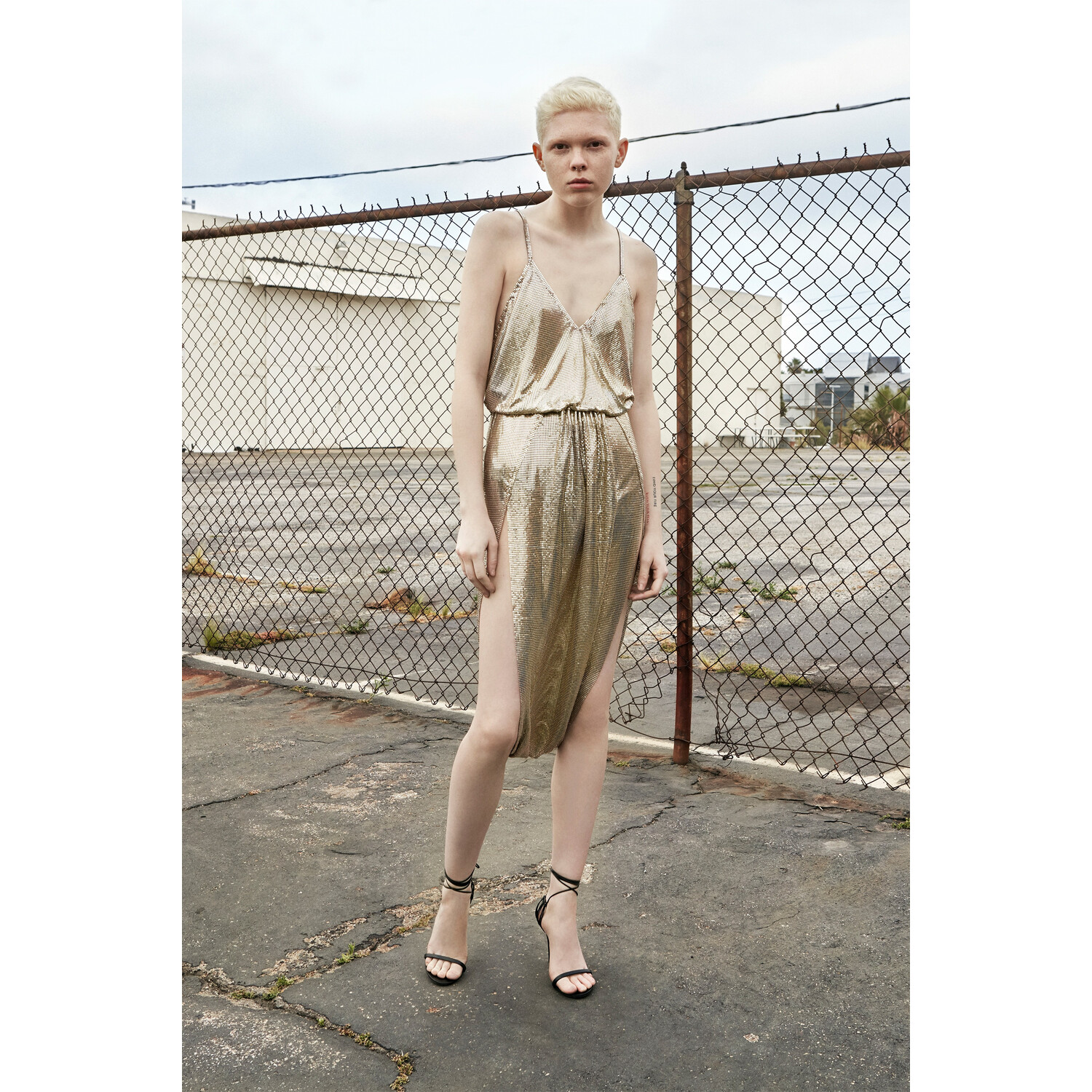 Фото Saint Laurent Resort 2020 / Saint Laurent Круиз 2020 / Неделя моды: Париж