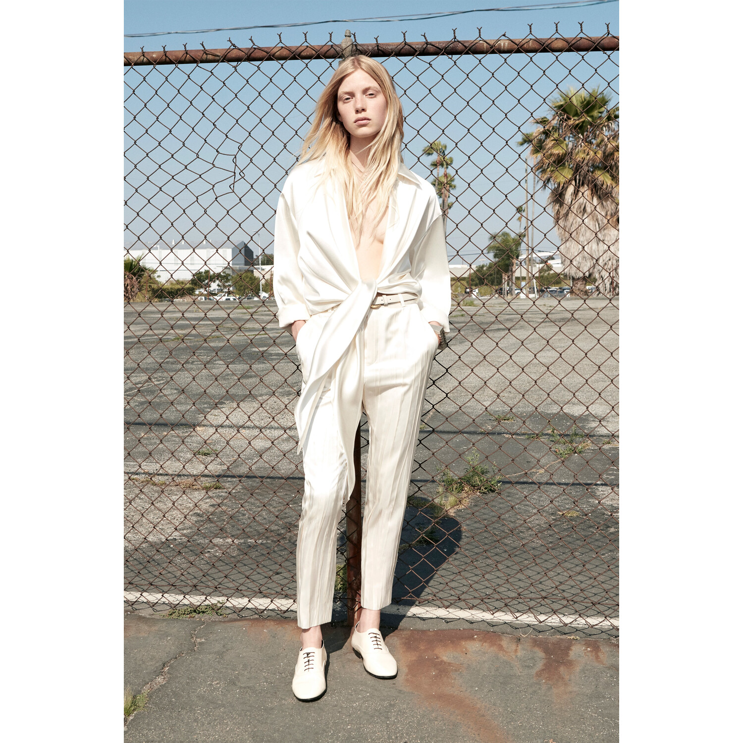 Фото Saint Laurent Resort 2020 / Saint Laurent Круиз 2020 / Неделя моды: Париж