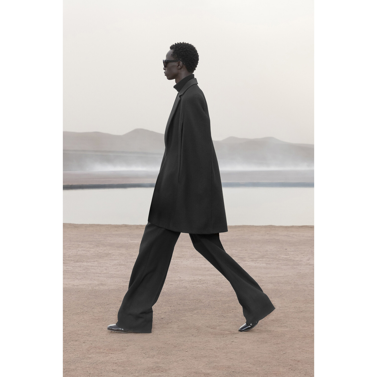 Фото Saint laurent Menswear Spring 2023 / Saint laurent мужская коллекция весна-лето 2023