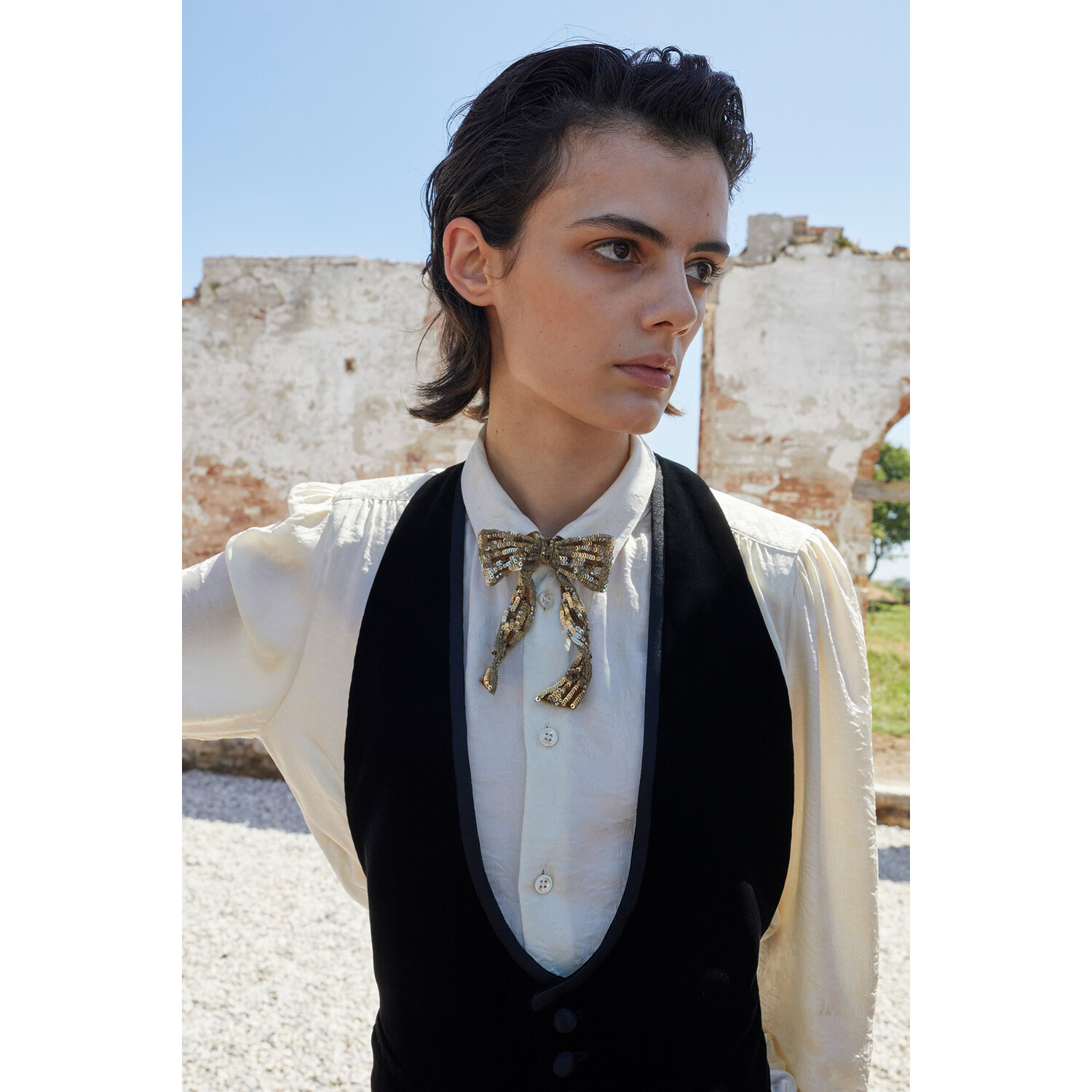 Фото Saint Laurent мужская коллекция весна-лето 2022 / Saint Laurent Mens Spring 2022