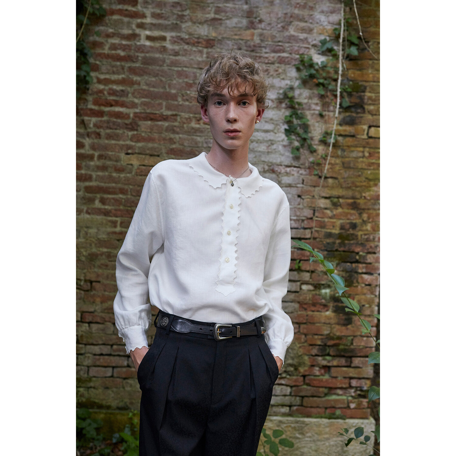 Фото Saint Laurent мужская коллекция весна-лето 2022 / Saint Laurent Mens Spring 2022