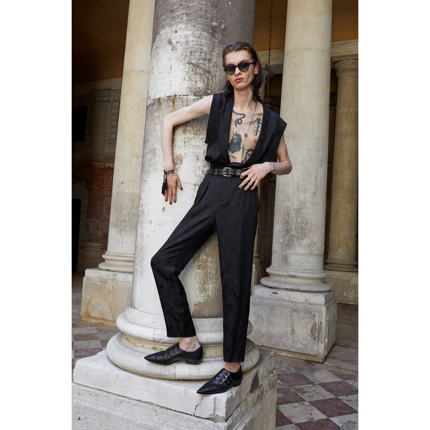 Фото Saint Laurent мужская коллекция весна-лето 2022 / Saint Laurent Mens Spring 2022
