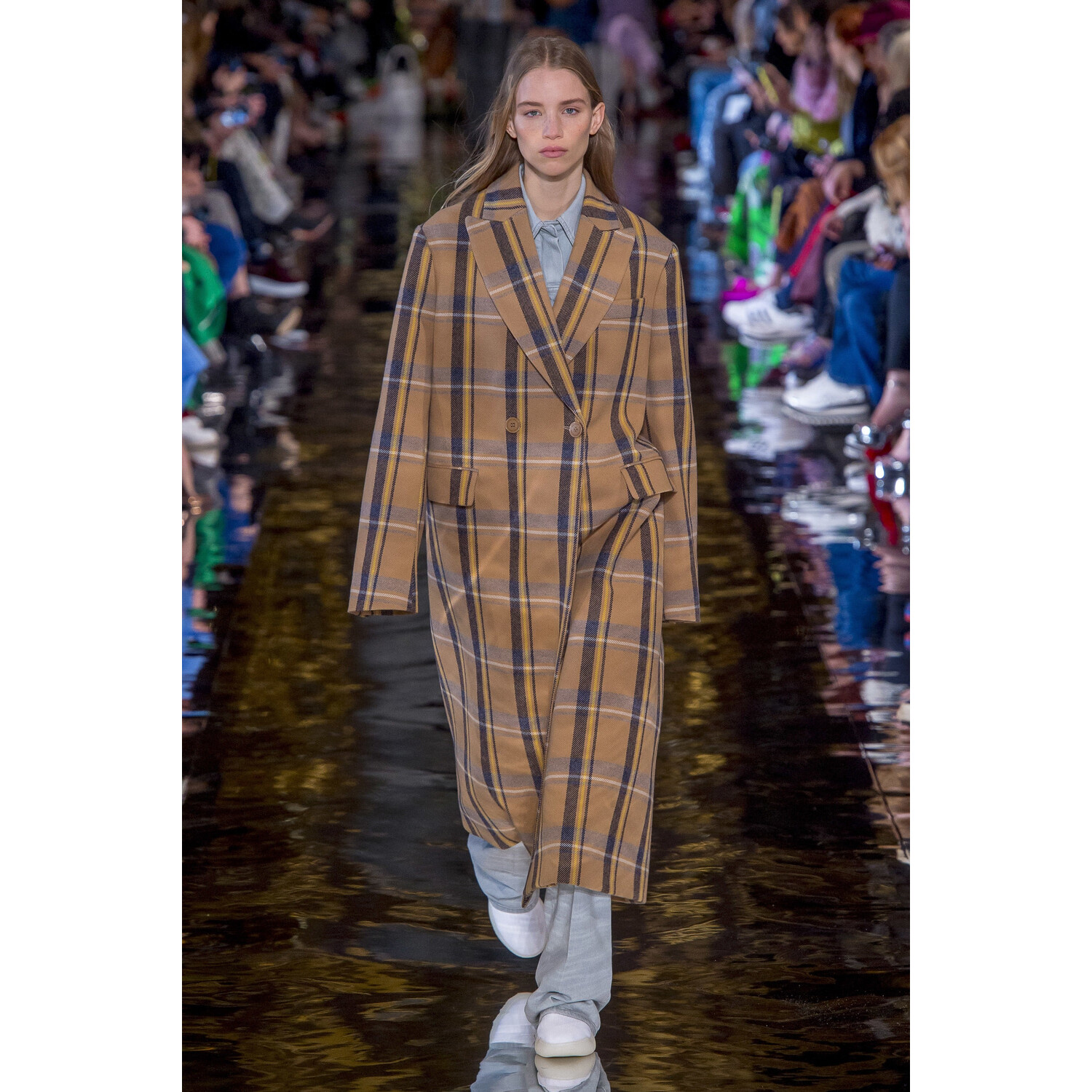 Фото Stella McCartney Fall 2018 Ready-to-Wear , Стелла Маккартниосень зима 2018 , Fashion show , неделя моды в Париже , PFW , Mainstyles