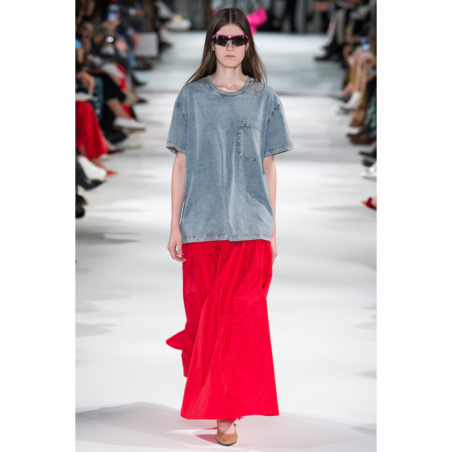Фото Stella McCartney SPRING/SUMMER 2018 READY-TO-WEAR Stella McCartney весна-лето 2018