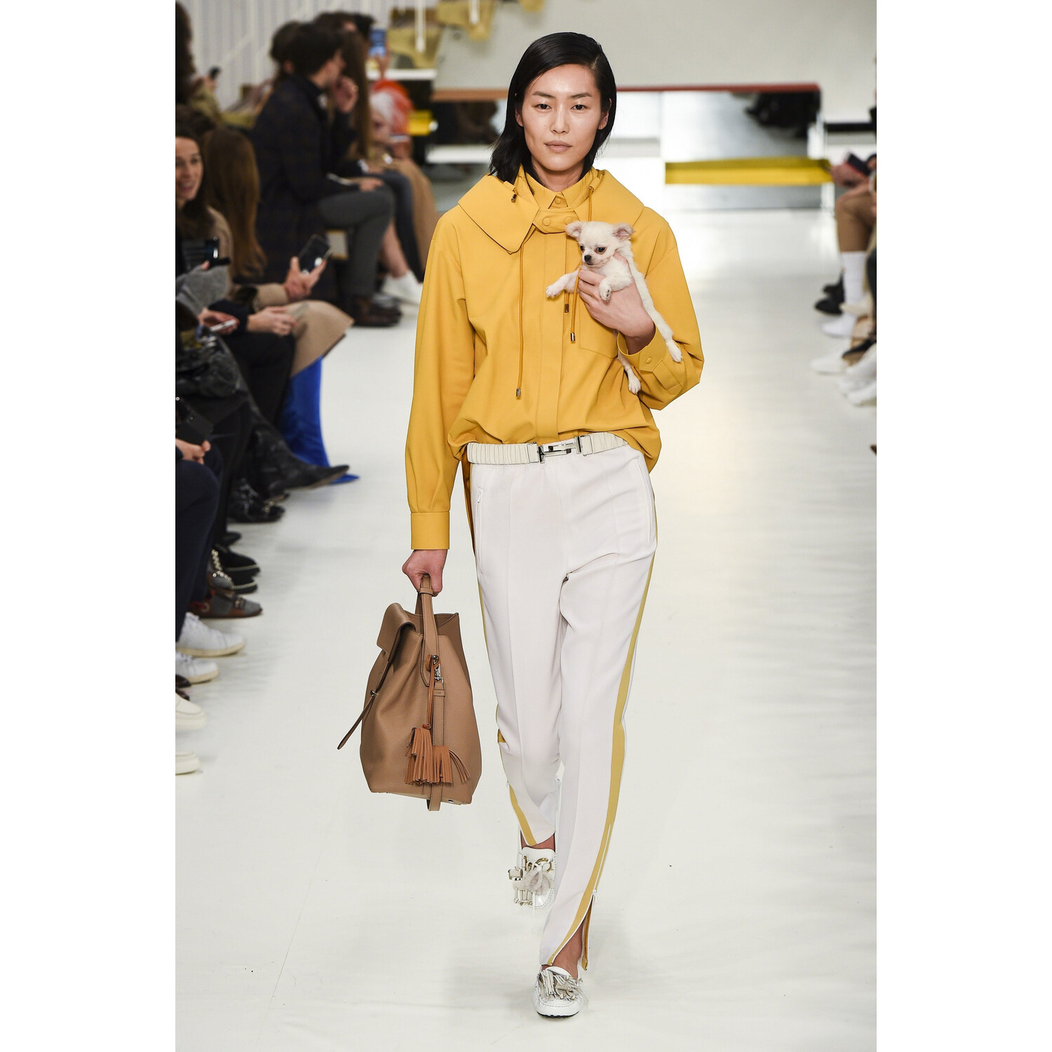 Фото Tods Fall 2018 Ready-to-Wear , Тодс осень зима 2018 , Fashion show , неделя моды в Милане , MFW , Mainstyles