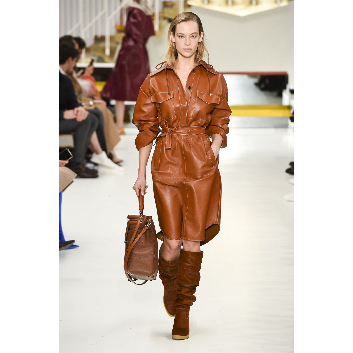 Фото Tods Fall 2018 Ready-to-Wear , Тодс осень зима 2018 , Fashion show , неделя моды в Милане , MFW , Mainstyles