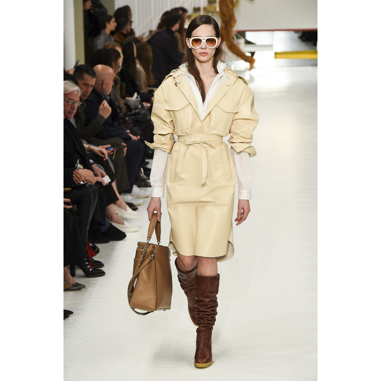 Фото Tods Fall 2018 Ready-to-Wear , Тодс осень зима 2018 , Fashion show , неделя моды в Милане , MFW , Mainstyles