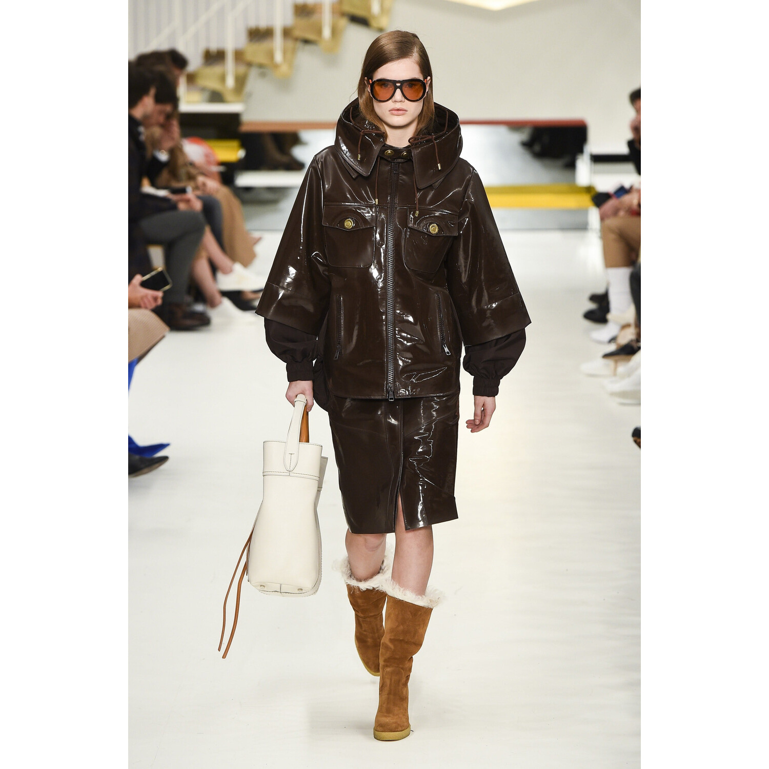 Фото Tods Fall 2018 Ready-to-Wear , Тодс осень зима 2018 , Fashion show , неделя моды в Милане , MFW , Mainstyles