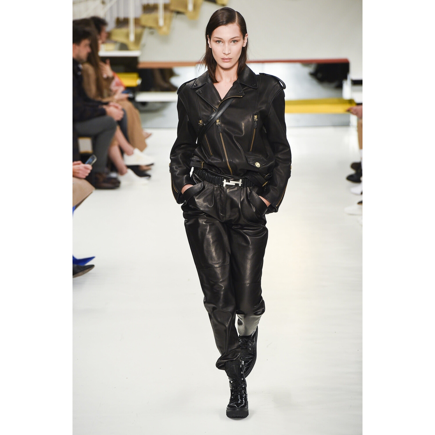Фото Tods Fall 2018 Ready-to-Wear , Тодс осень зима 2018 , Fashion show , неделя моды в Милане , MFW , Mainstyles