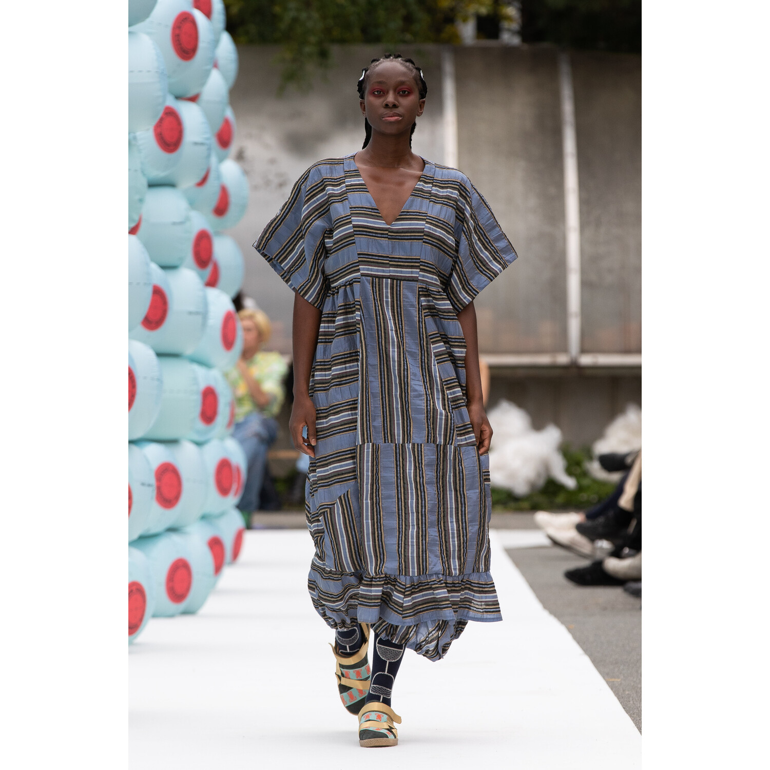 Фото Henrik Vibskov Spring 2020 Menswear Collection / Henrik Vibskov весна- лето 2020 / Неделя моды: Париж