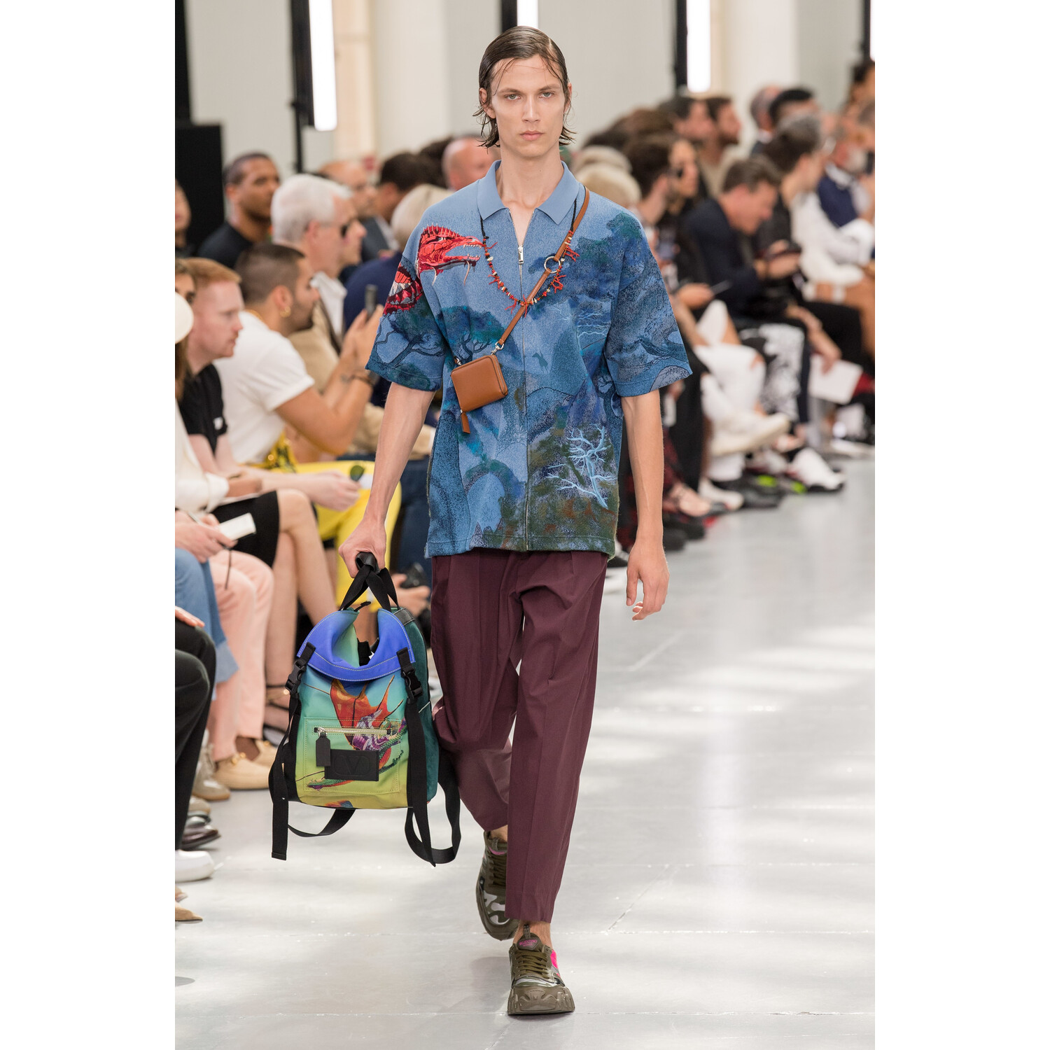 Фото Valentino Spring 2020 Menswear Collection / Valentino весна- лето 2020 / Неделя моды: Париж