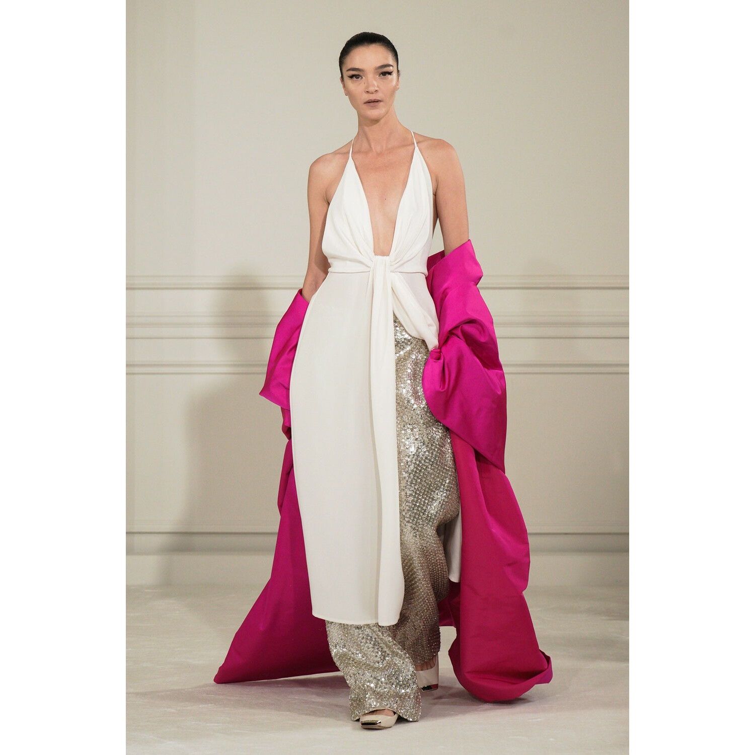 Фото Valentino Couture Spring 2022 Collection / Valentino Couture весна-лето 2022