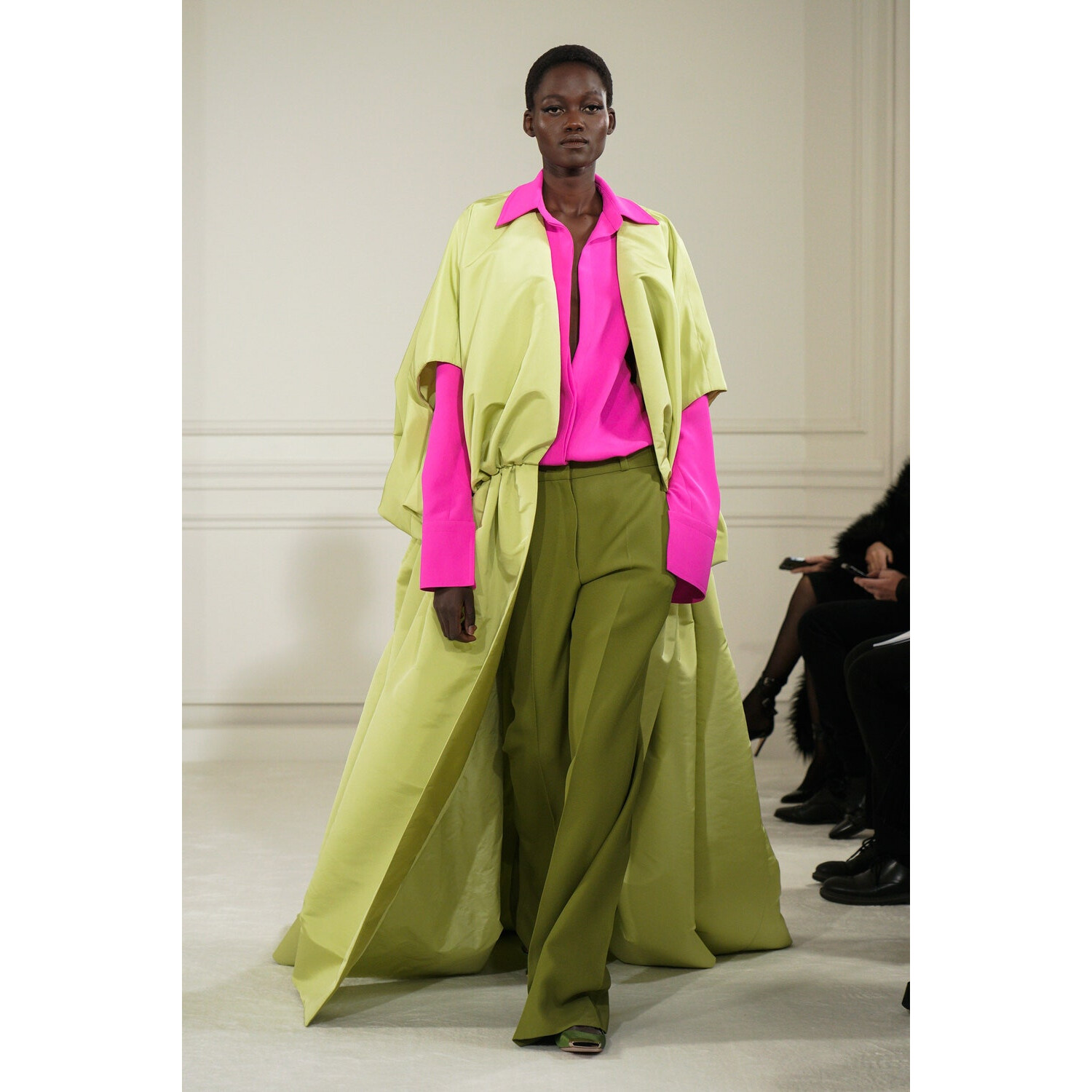 Фото Valentino Couture Spring 2022 Collection / Valentino Couture весна-лето 2022