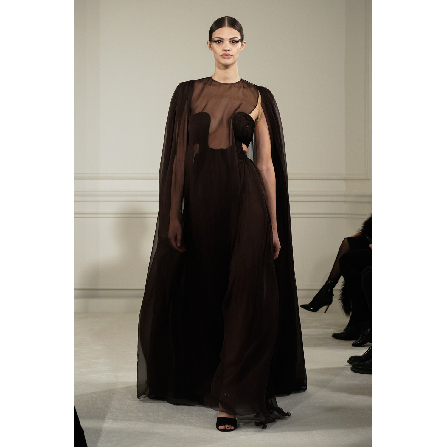 Фото Valentino Couture Spring 2022 Collection / Valentino Couture весна-лето 2022