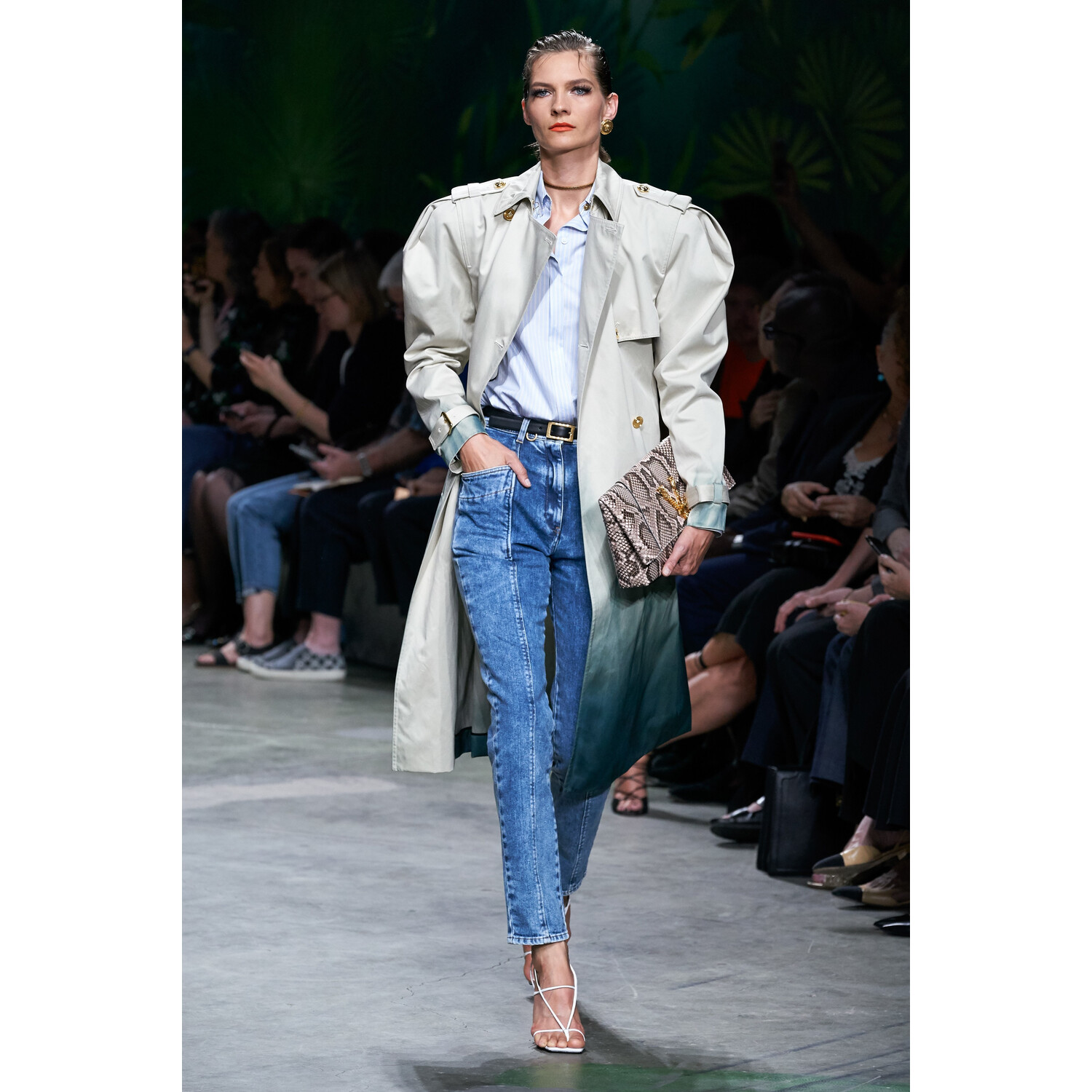 Фото Versace Spring 2020 / Versace весна-лето 2020 / Неделя моды: Милан
