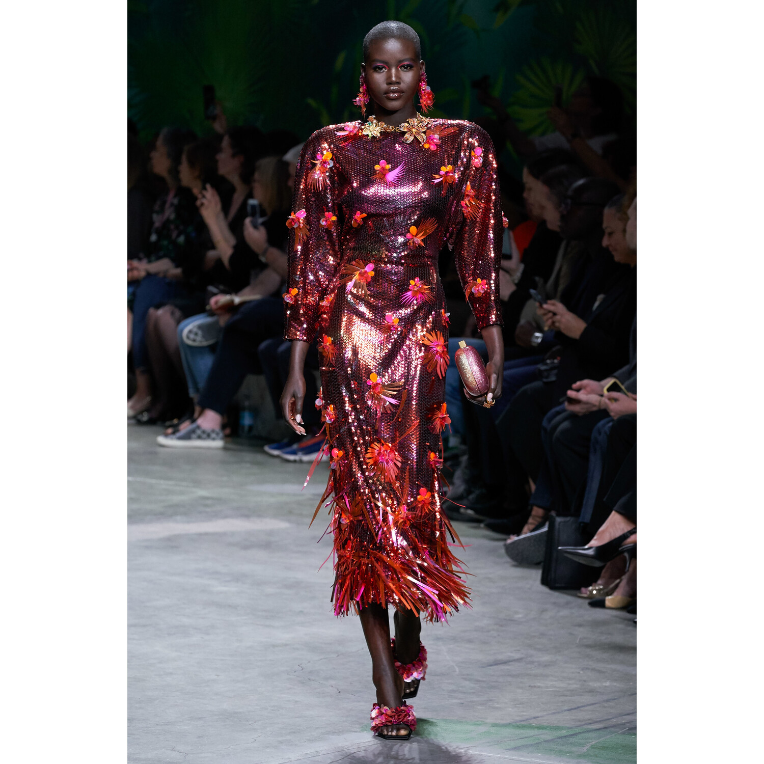Фото Versace Spring 2020 / Versace весна-лето 2020 / Неделя моды: Милан
