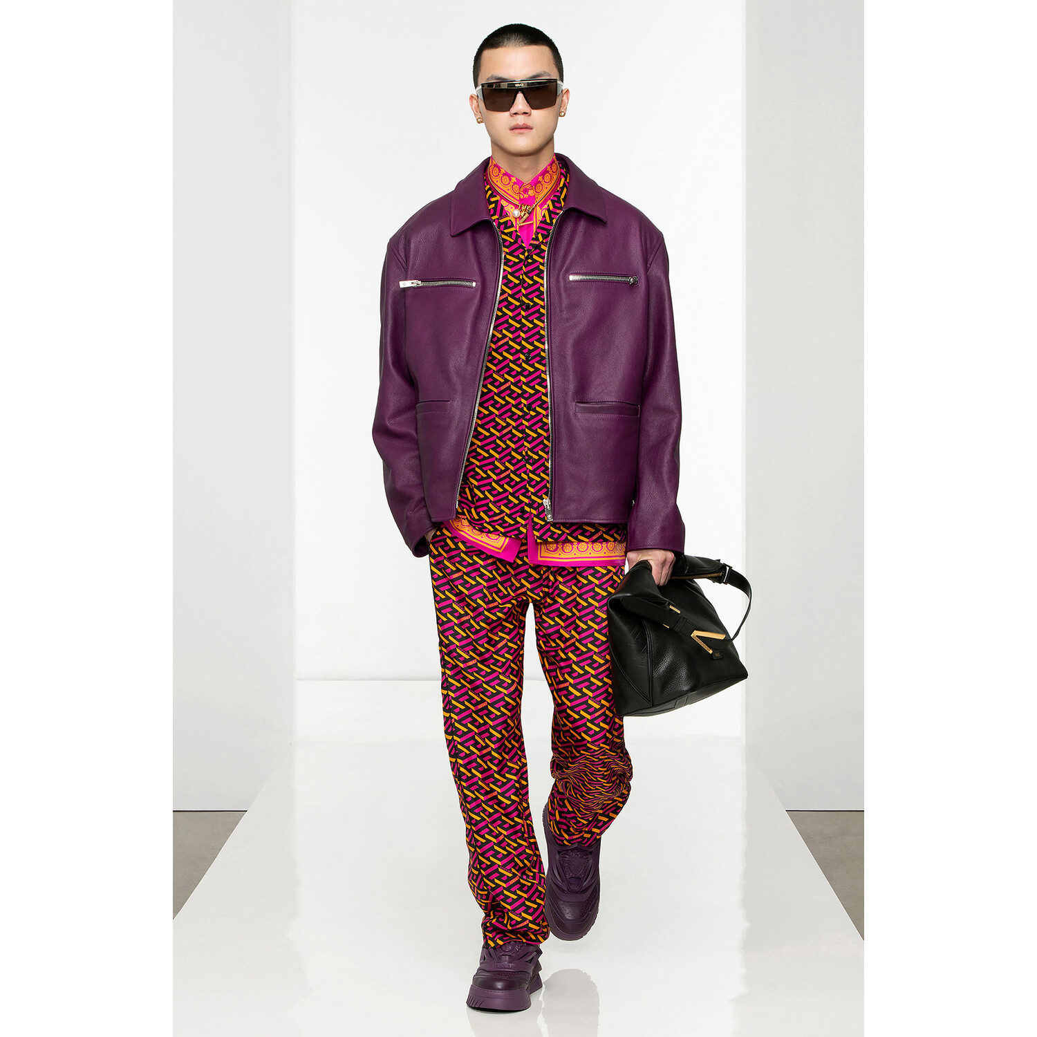 Фото Versace Mens Fall 2022 Collection / Versace Mens осень-зима 2022/2023