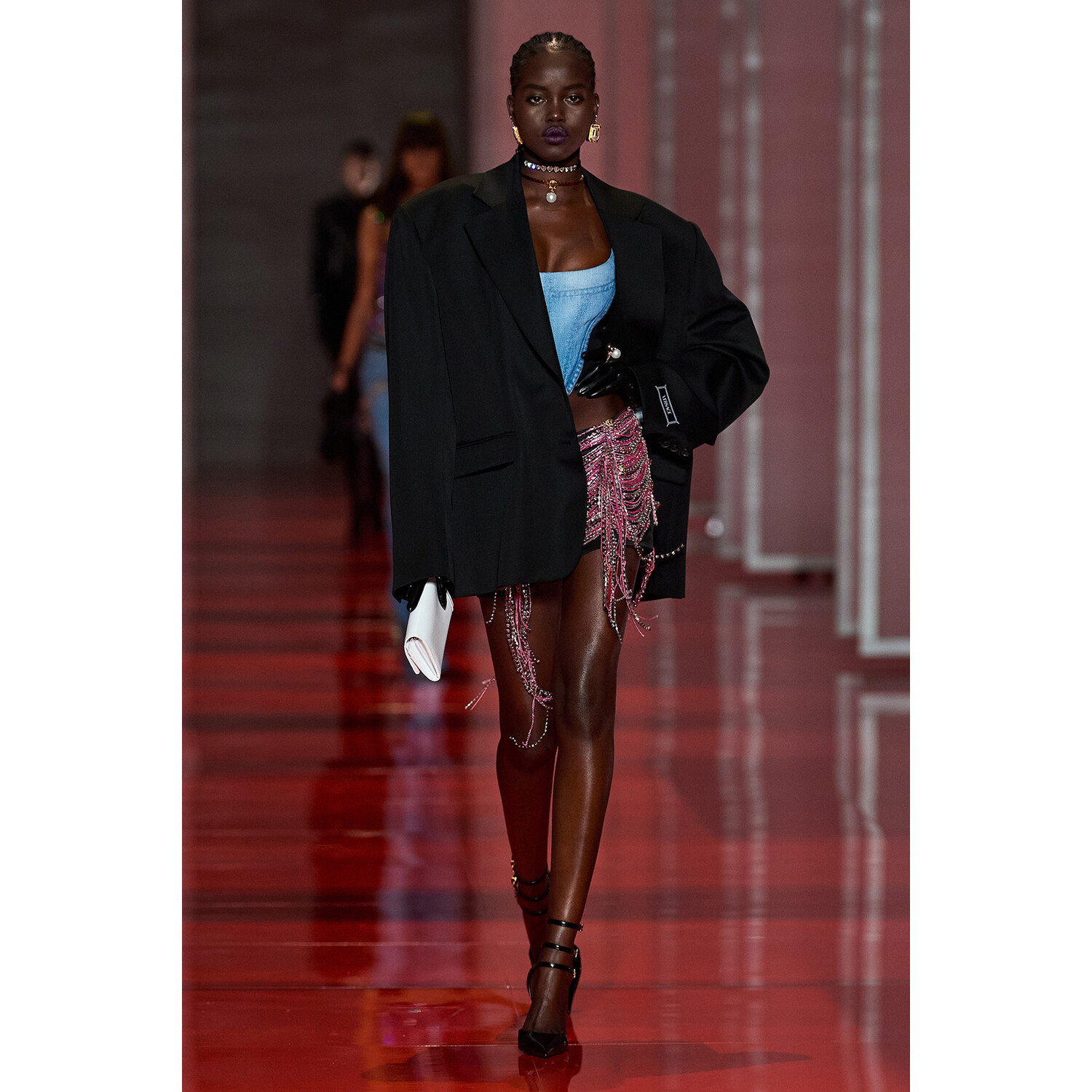 Фото Versace Fall 2022 Collection / Versace осень-зима 2022