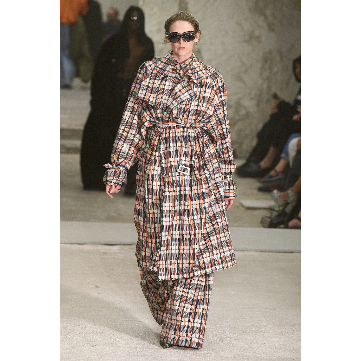 Фото Vetements коллекция весна-лето 2023 / Vetements Spring 2023