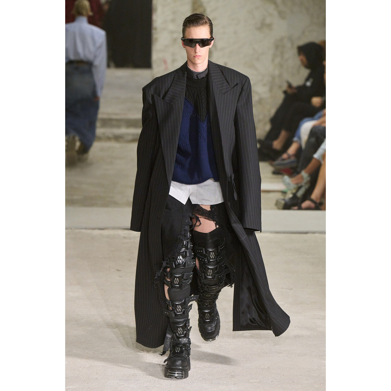 Фото Vetements коллекция весна-лето 2023 / Vetements Spring 2023