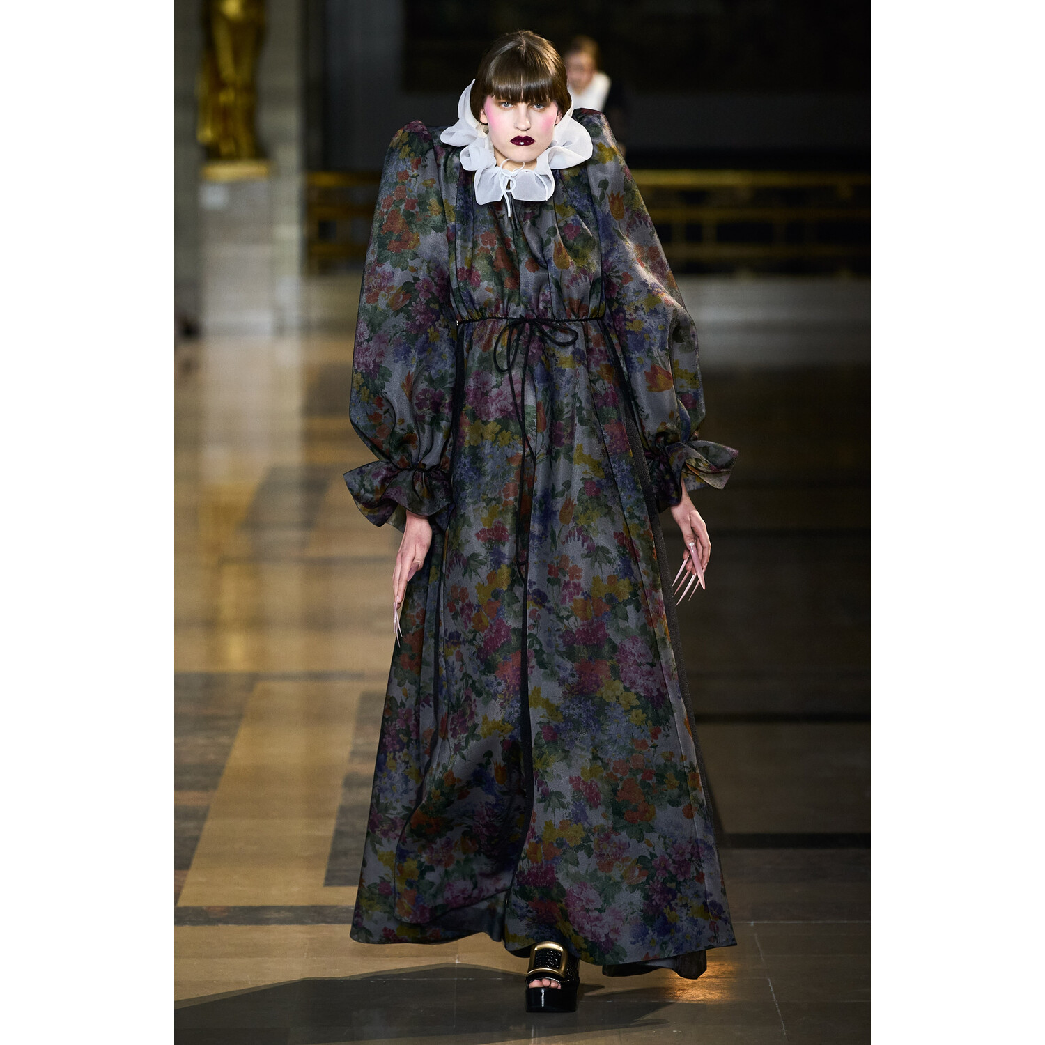 Фото Viktor and Rolf Couture Spring 2022 Collection / Viktor and Rolf Couture весна-лето 2022