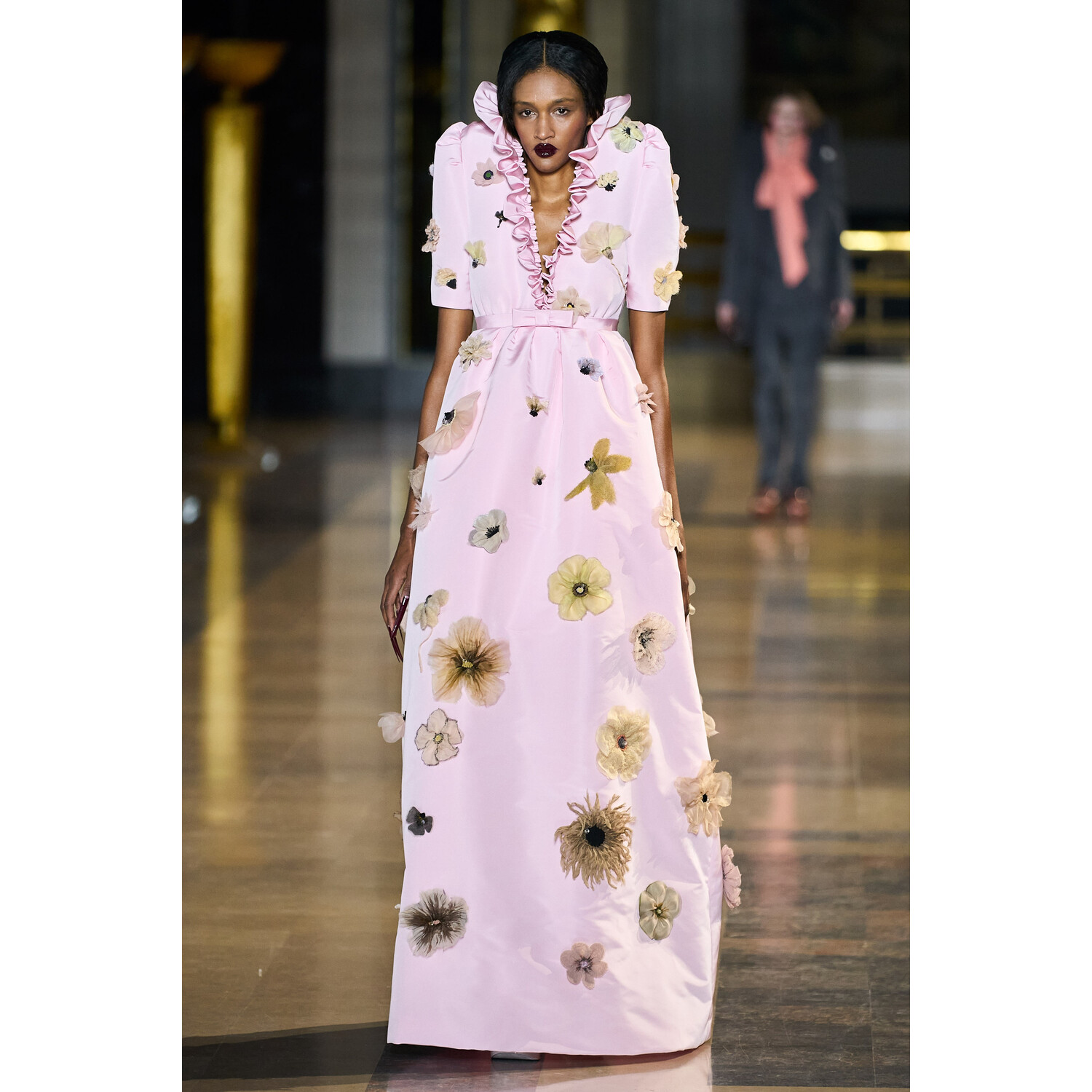 Фото Viktor and Rolf Couture Spring 2022 Collection / Viktor and Rolf Couture весна-лето 2022