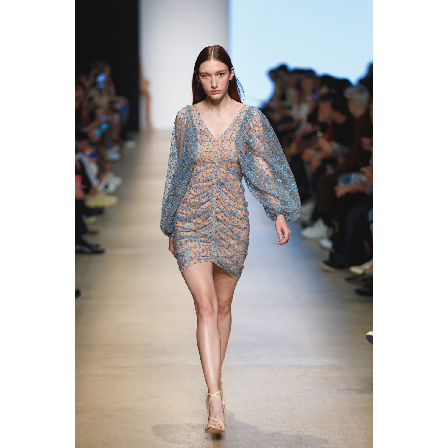 Фото Yasya Minochkina Spring 2020 Ready-to-Wear / Yasya Minochkina весна-лето 2020 / Неделя моды: Москва