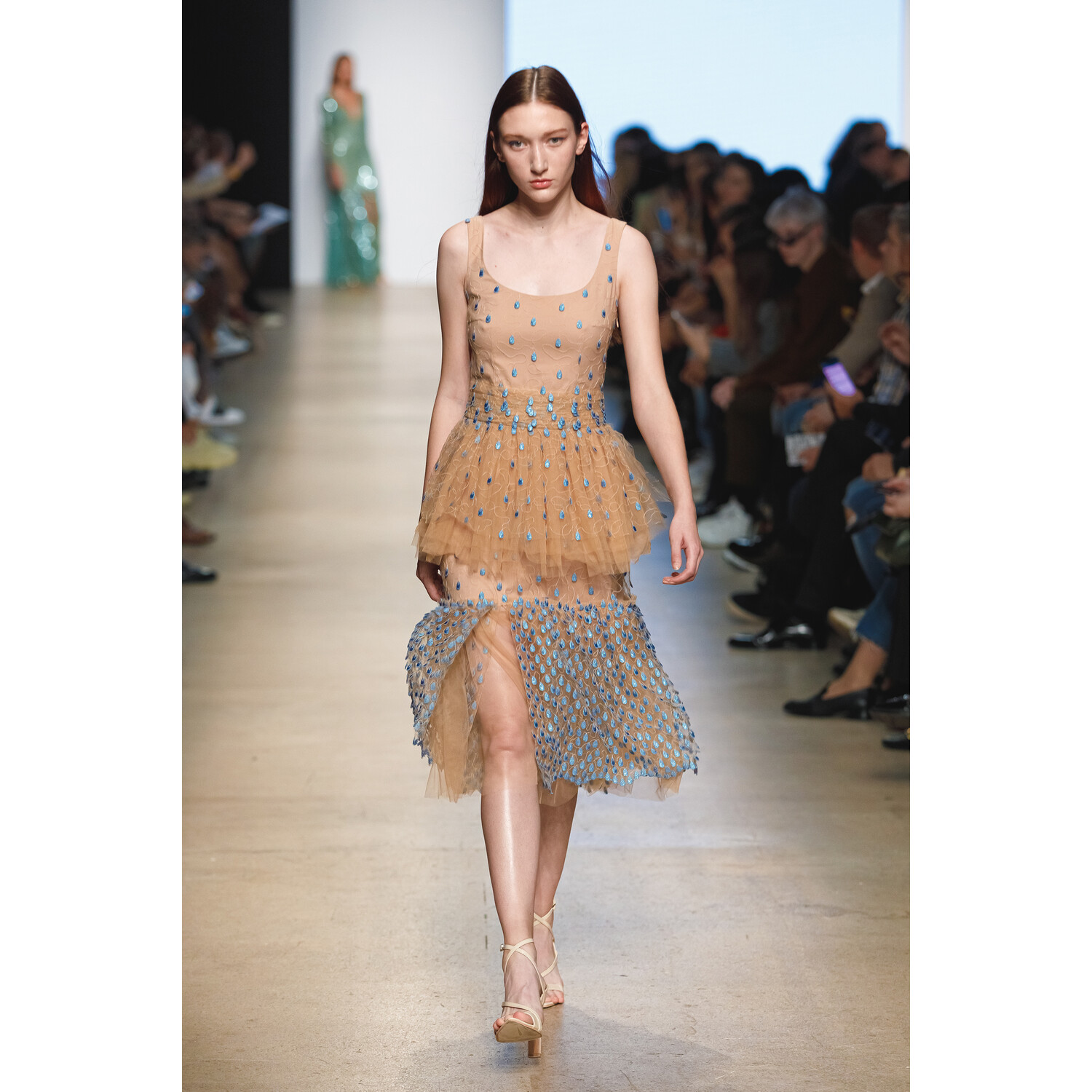 Фото Yasya Minochkina Spring 2020 Ready-to-Wear / Yasya Minochkina весна-лето 2020 / Неделя моды: Москва