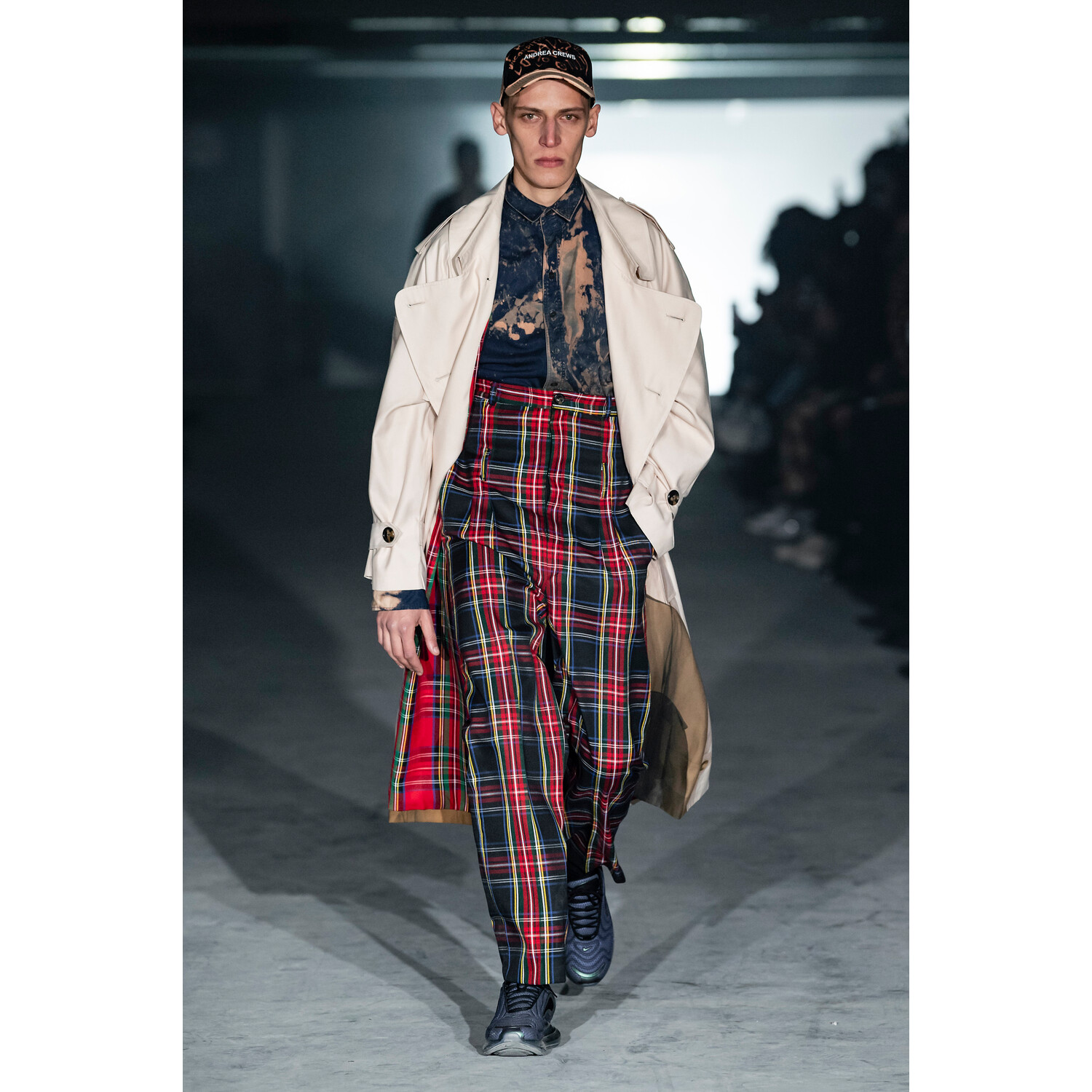 Фото Andrea Crews Fall 2019 Menswear / Andrea Crews осень-зима 2019 / Неделя моды: Париж