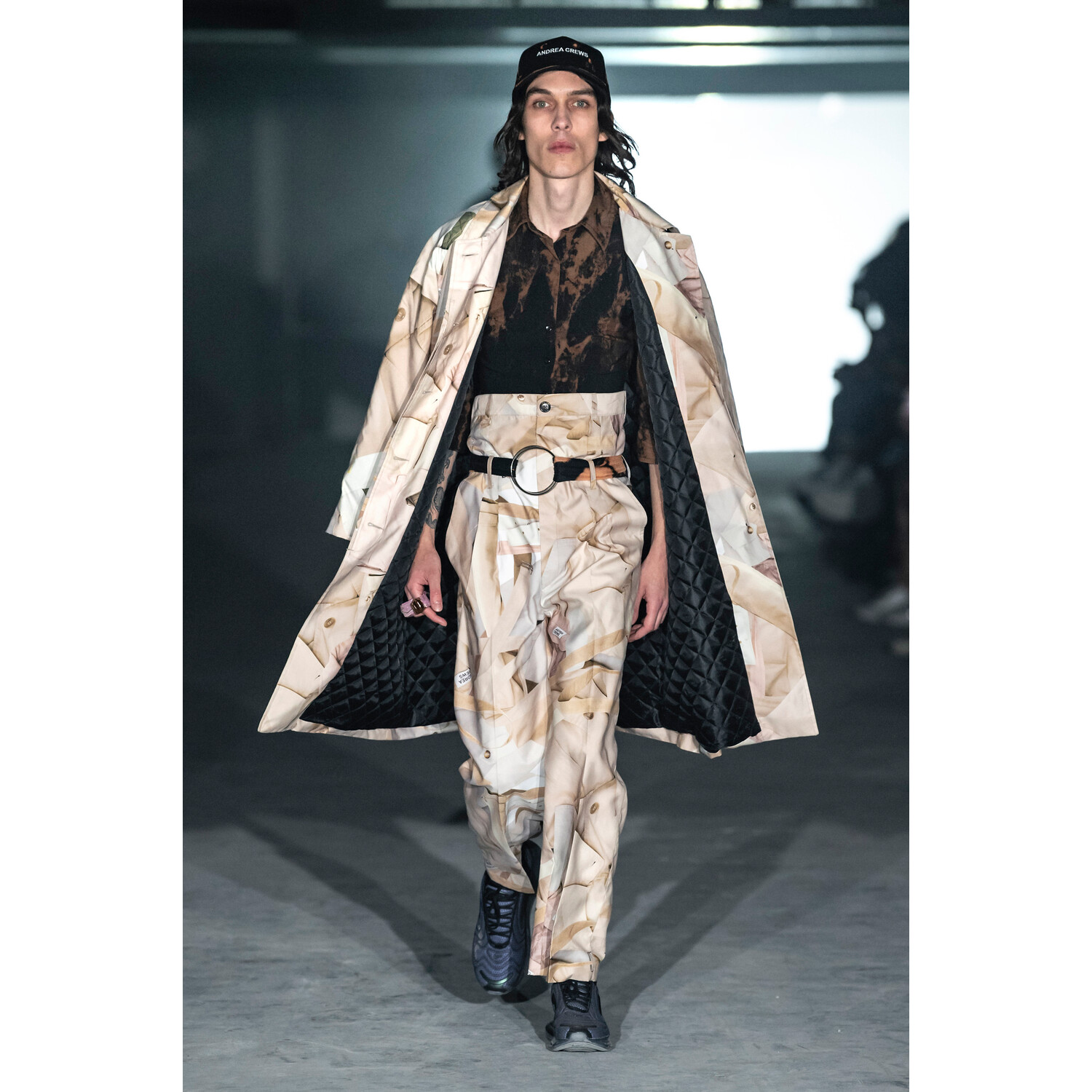 Фото Andrea Crews Fall 2019 Menswear / Andrea Crews осень-зима 2019 / Неделя моды: Париж