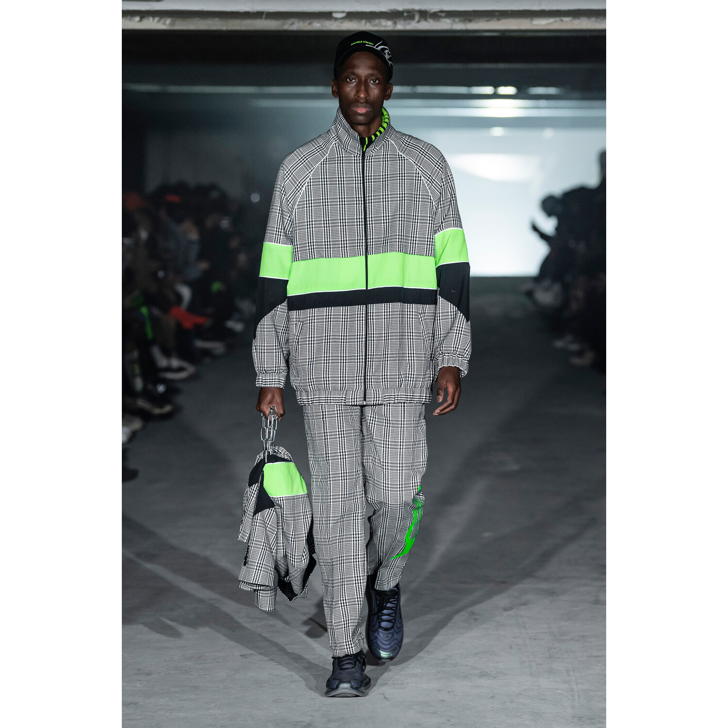 Фото Andrea Crews Fall 2019 Menswear / Andrea Crews осень-зима 2019 / Неделя моды: Париж