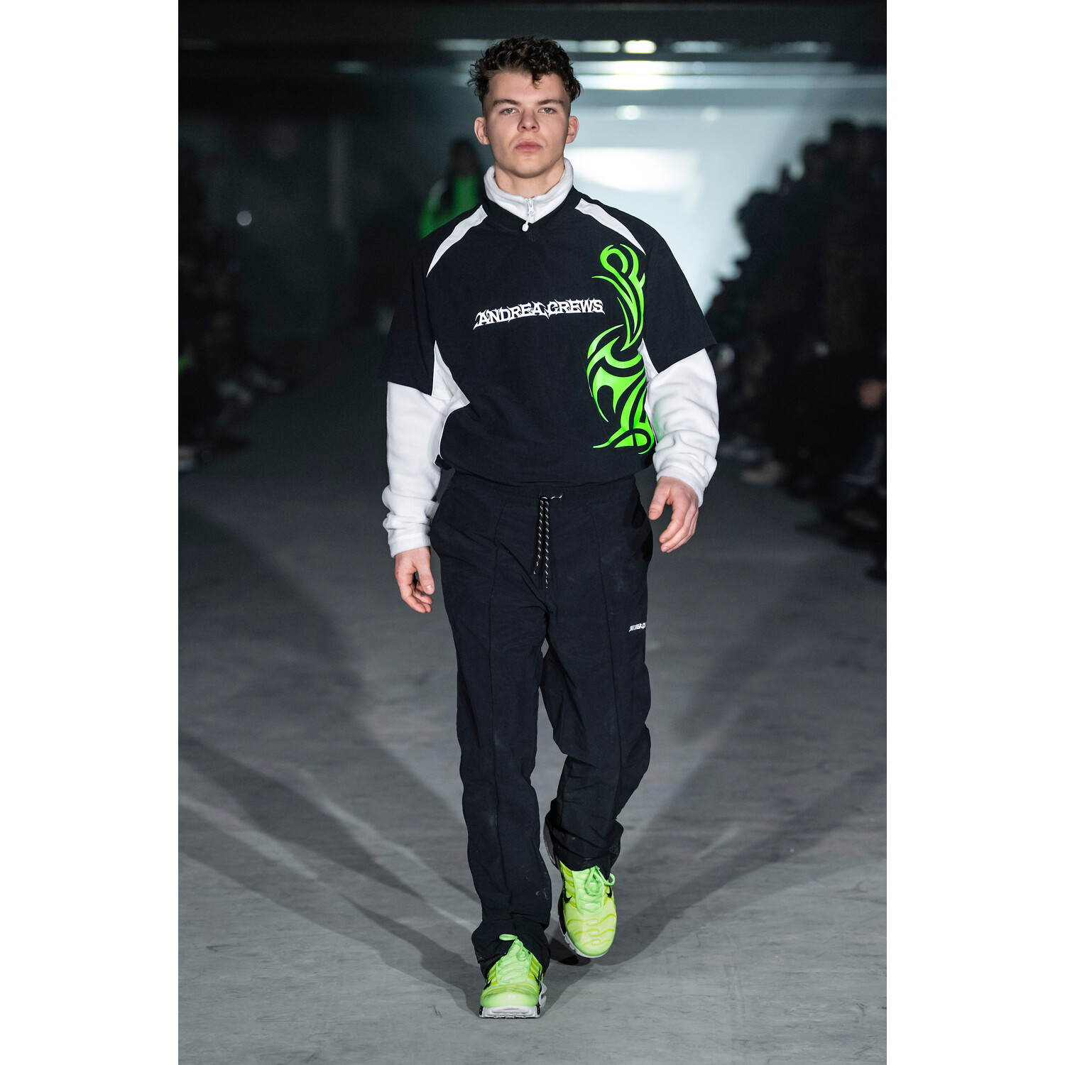 Фото Andrea Crews Fall 2019 Menswear / Andrea Crews осень-зима 2019 / Неделя моды: Париж