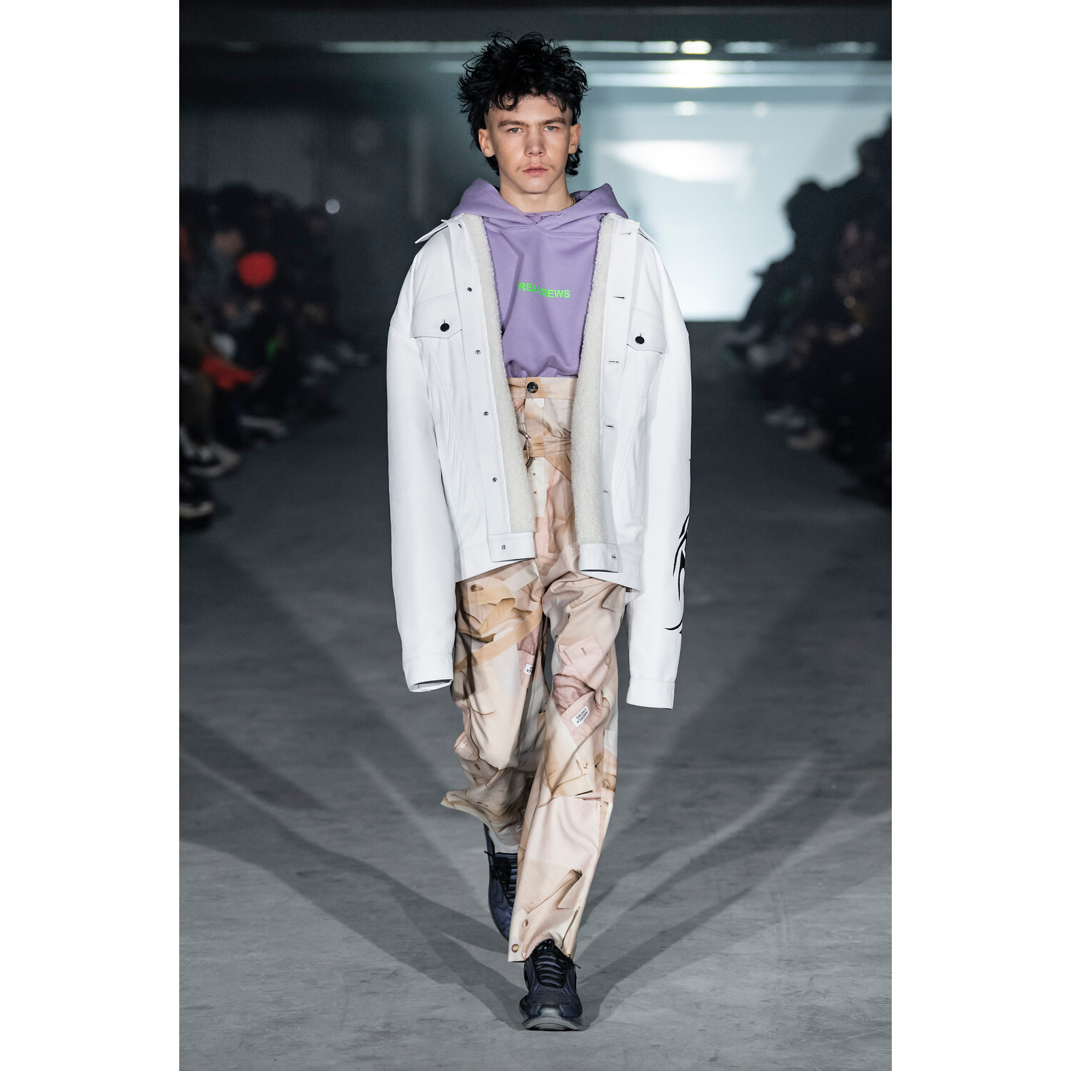 Фото Andrea Crews Fall 2019 Menswear / Andrea Crews осень-зима 2019 / Неделя моды: Париж