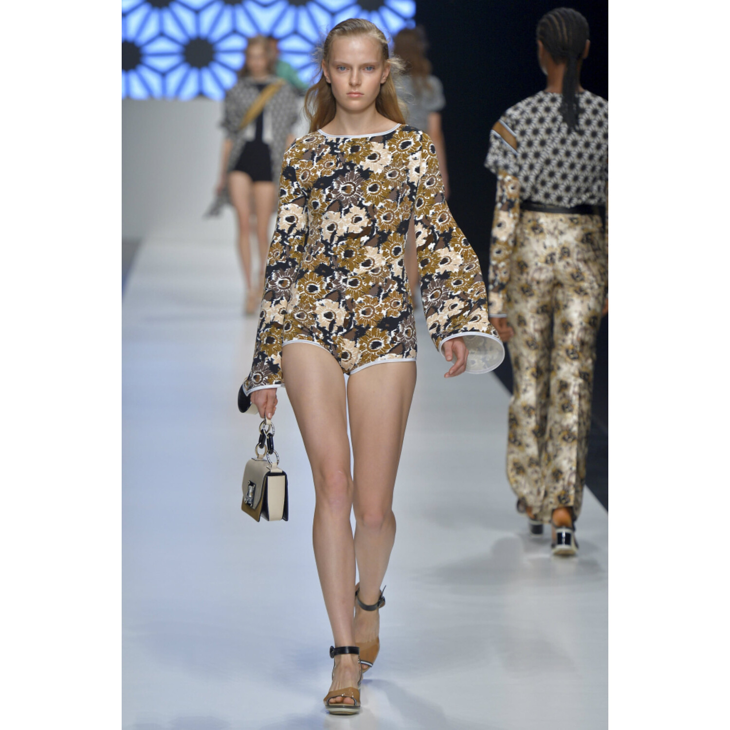 Фото Anteprima Spring 2019 / Anteprima весна лето 2019