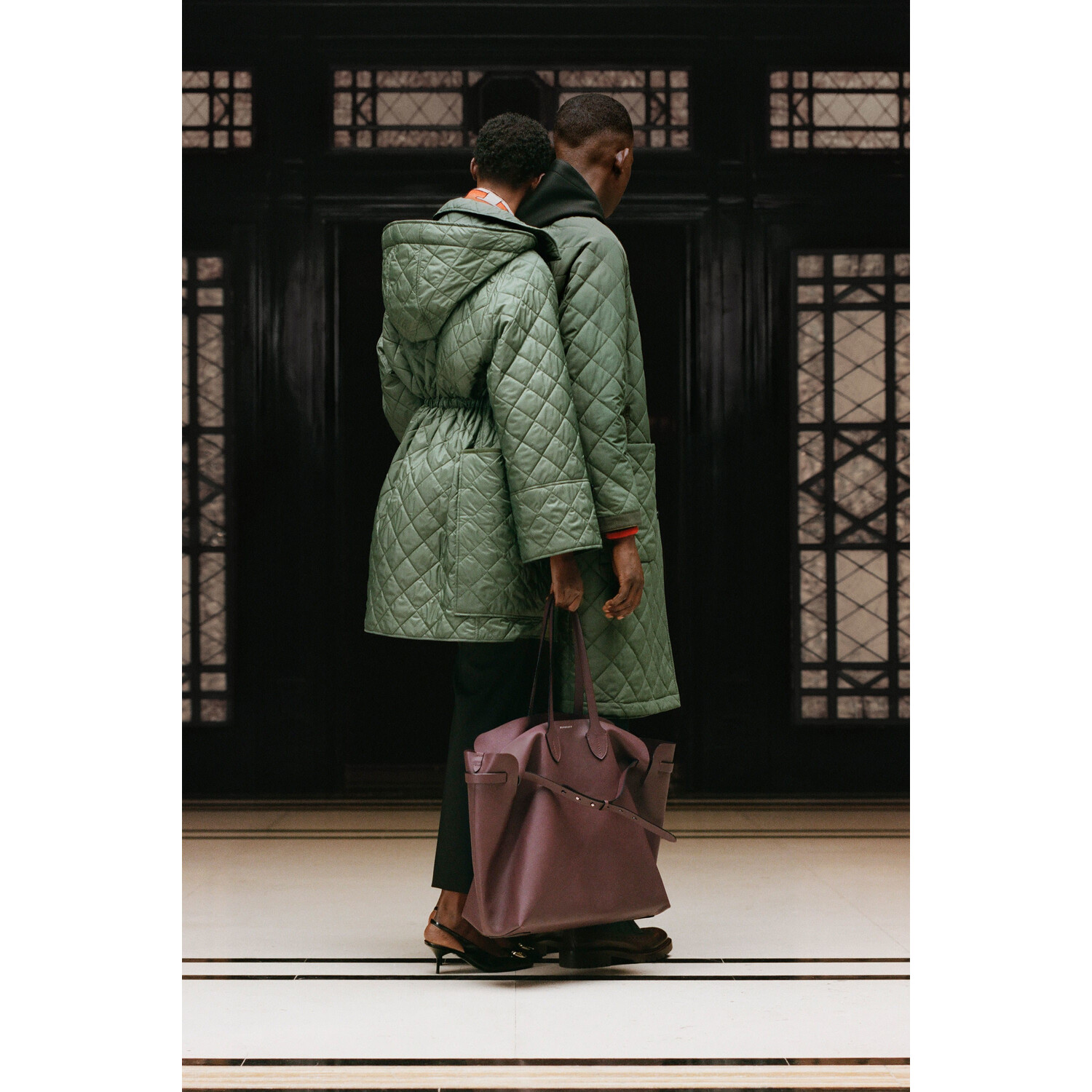 Фото burberry-Resort-2019-06